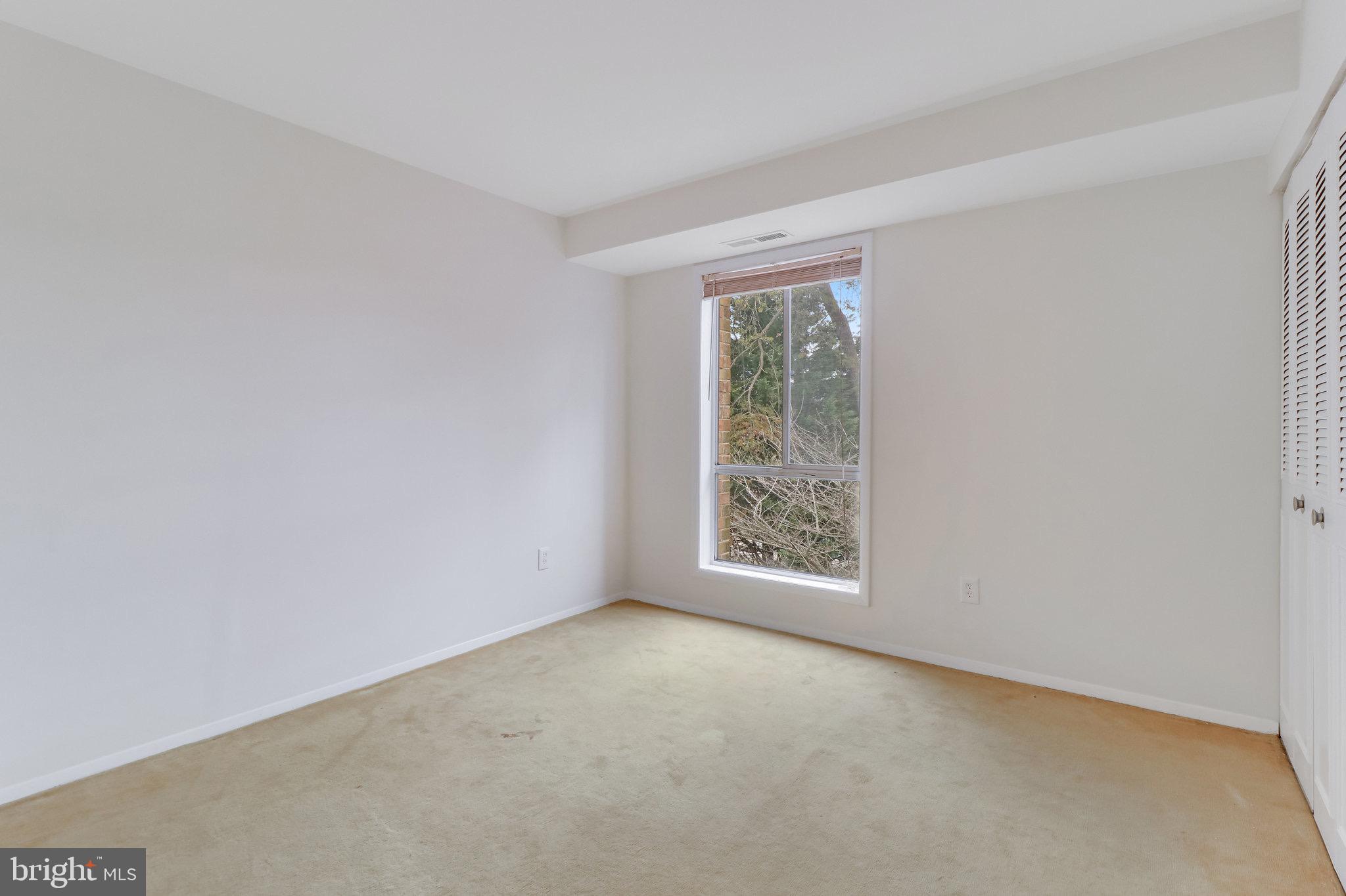 WALNUT GROVE - Residential