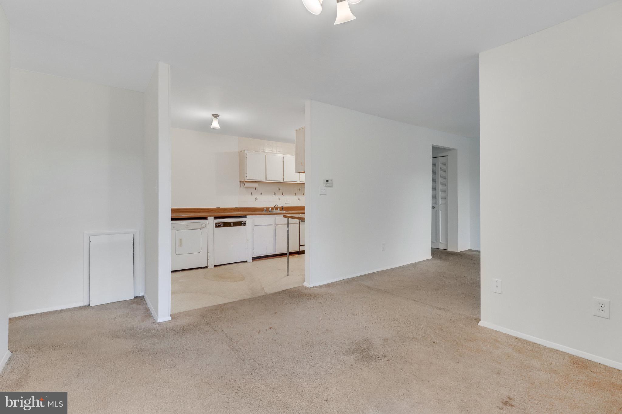 WALNUT GROVE - Residential