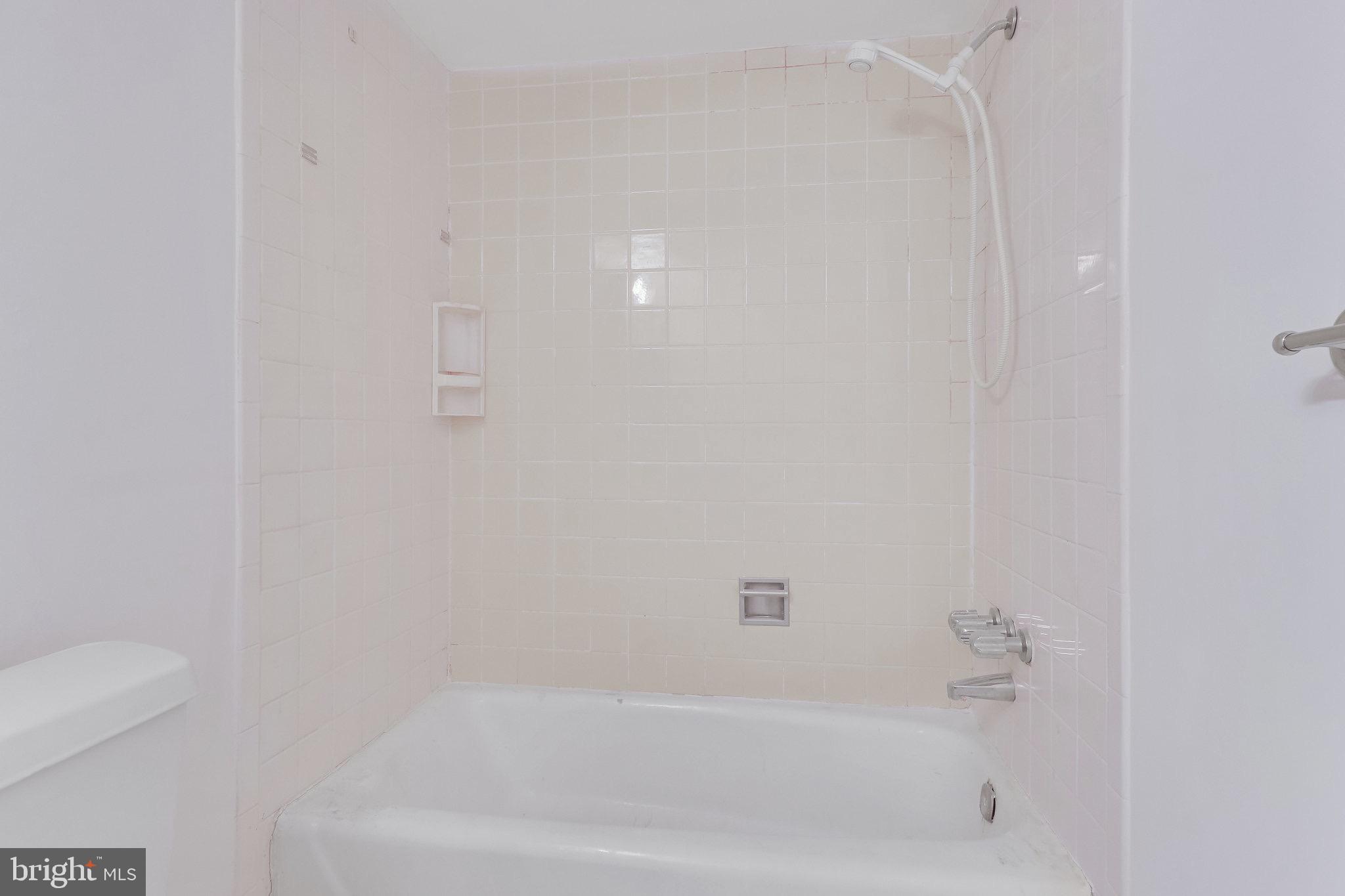 WALNUT GROVE - Residential