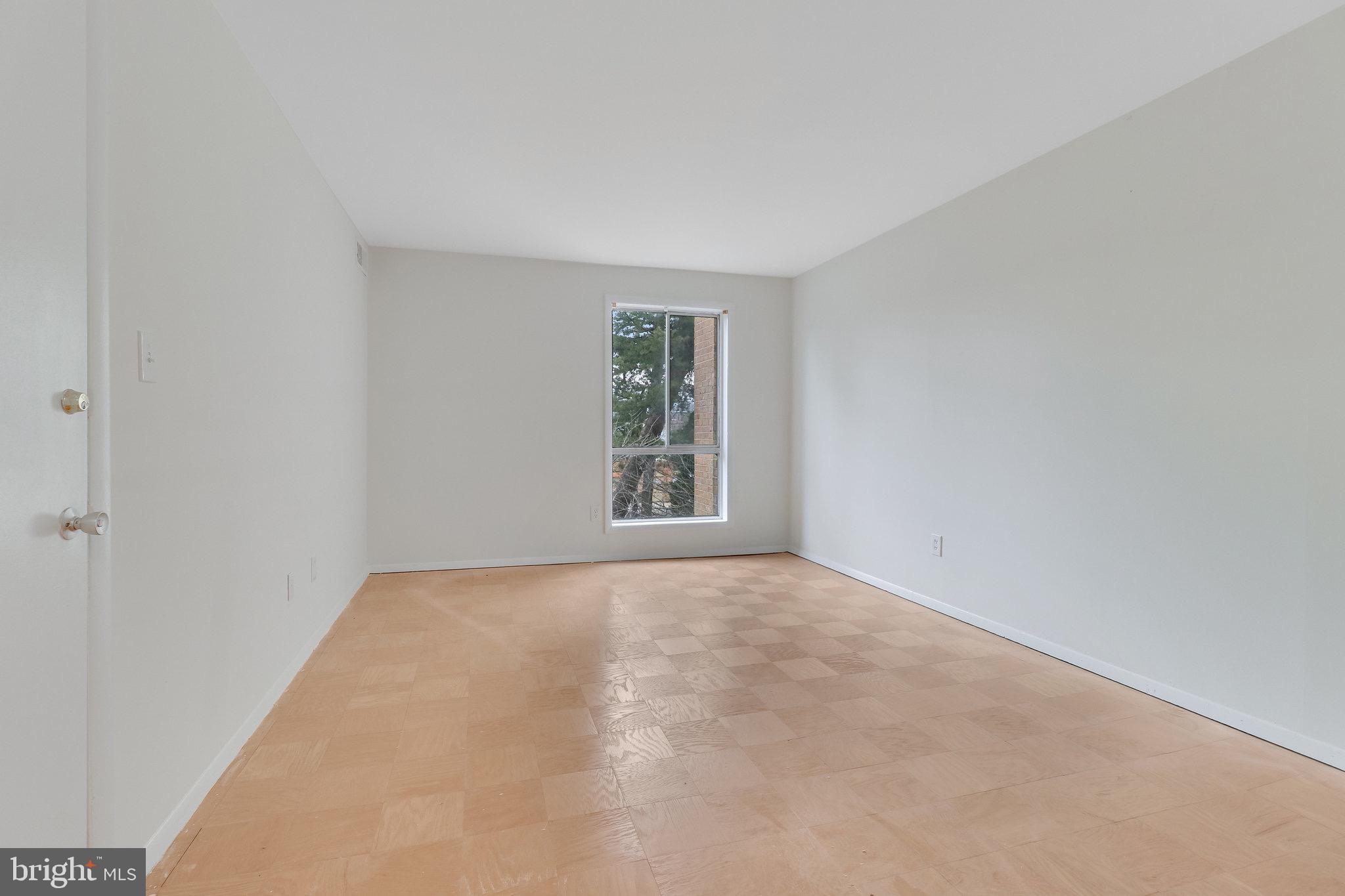 WALNUT GROVE - Residential