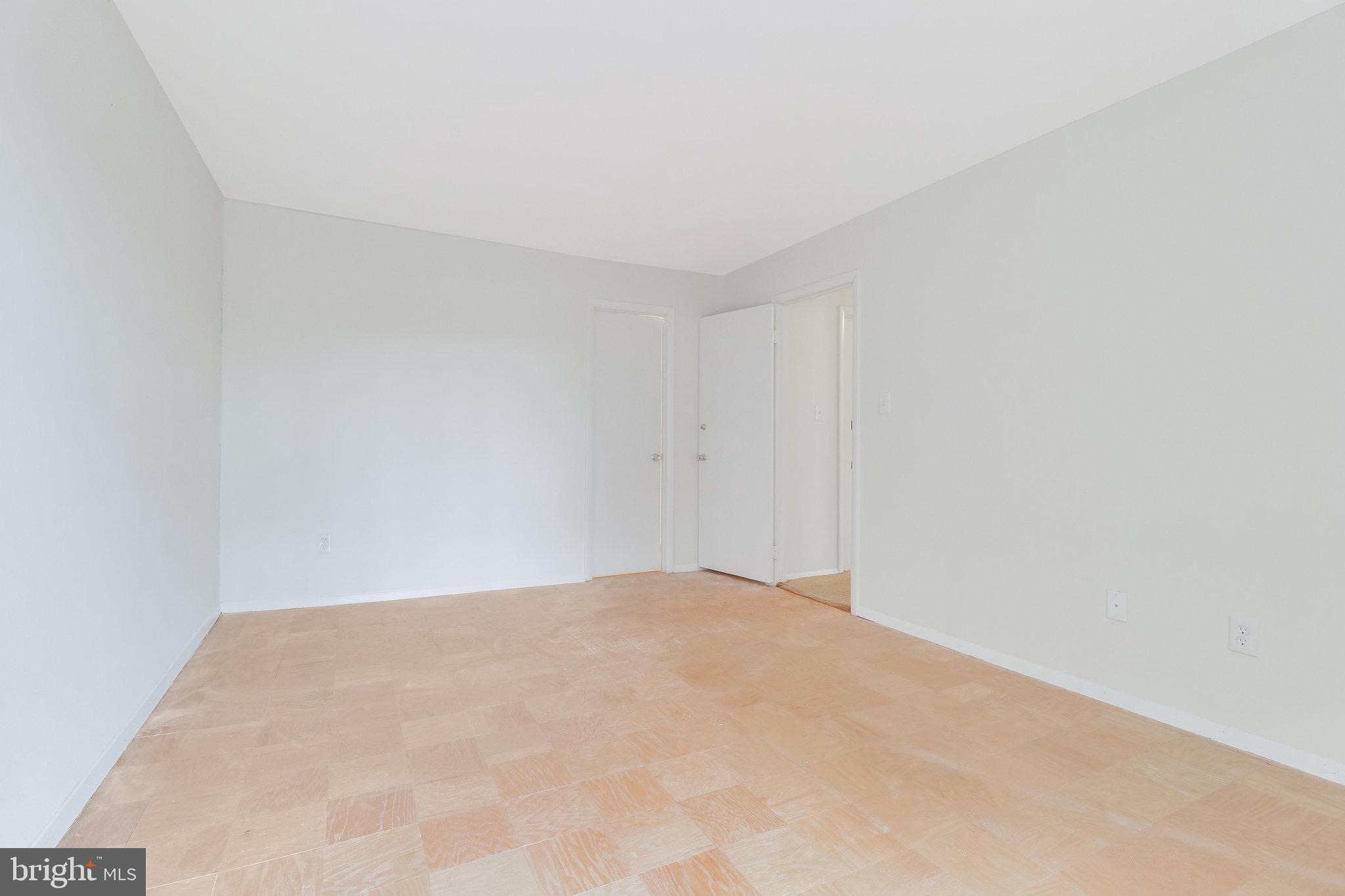 WALNUT GROVE - Residential