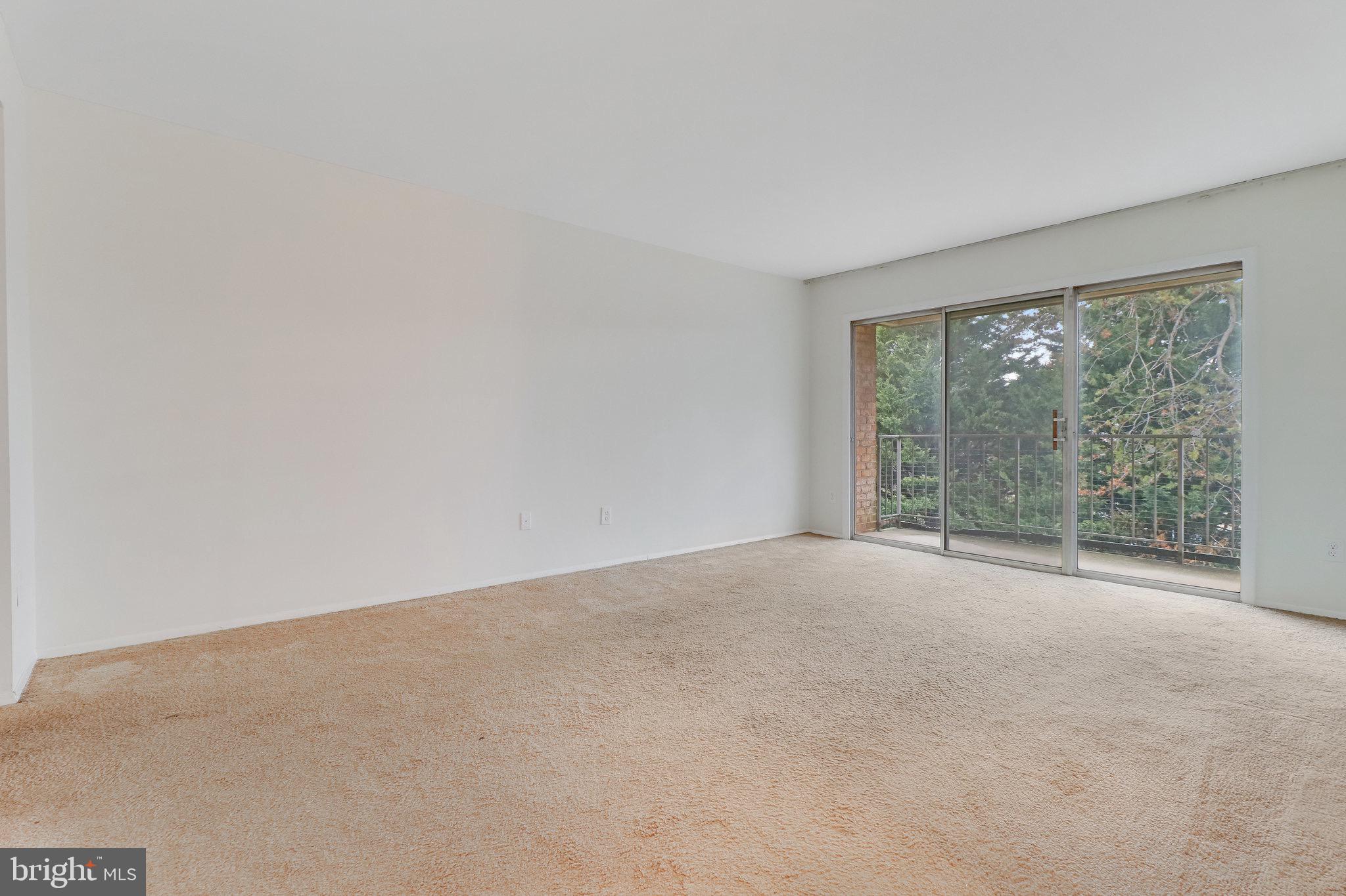 WALNUT GROVE - Residential