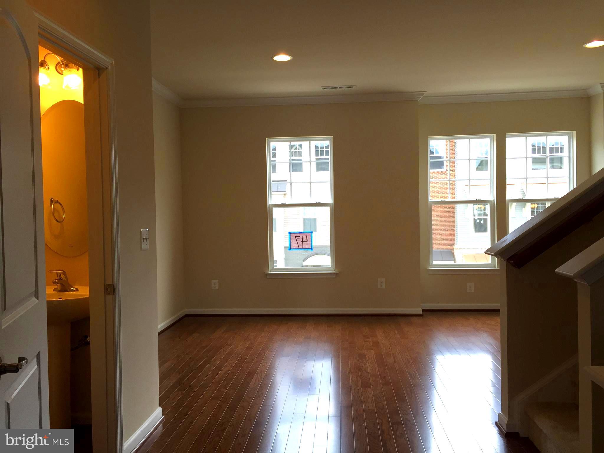 EAST GATE ONE - Residential Lease