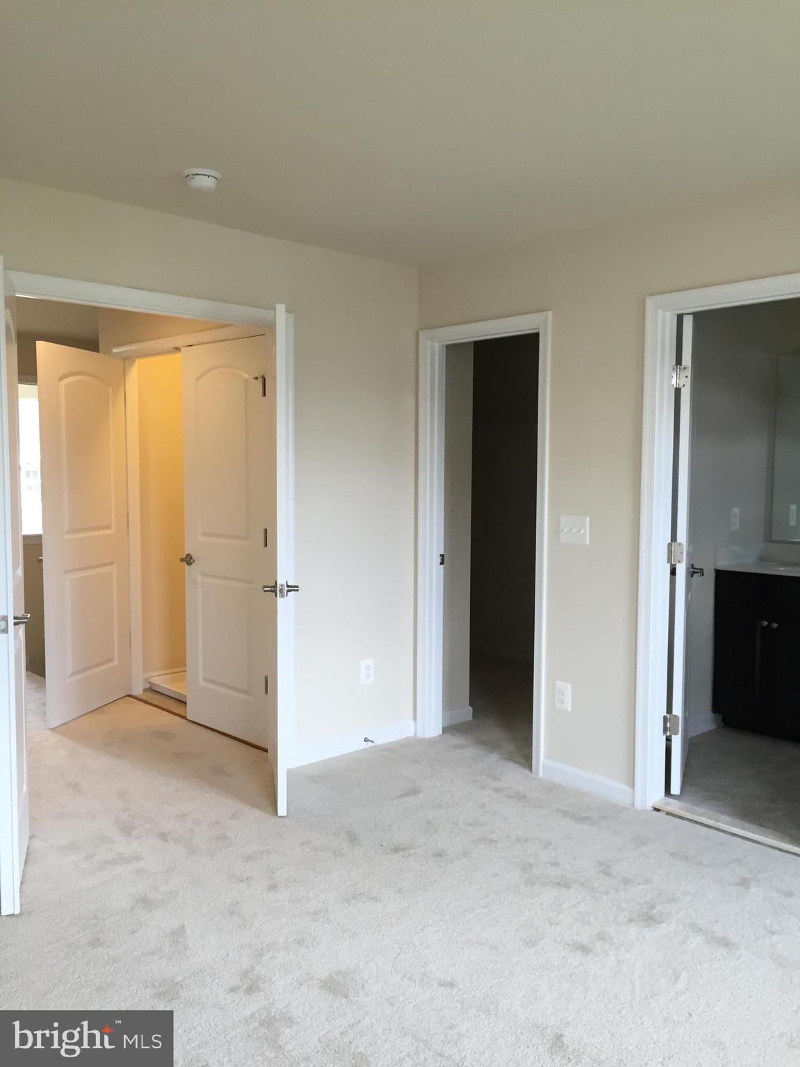 EAST GATE ONE - Residential Lease