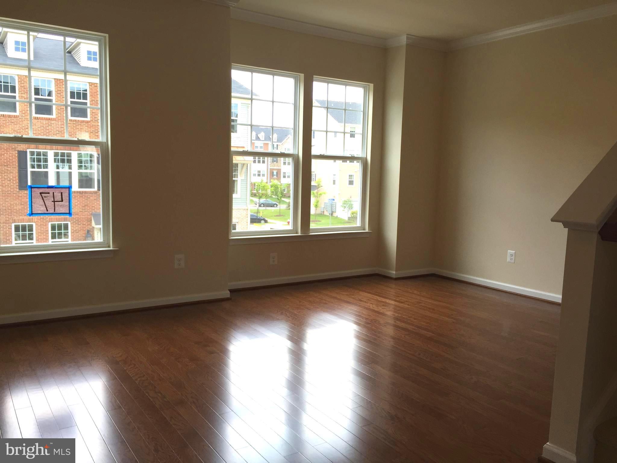 EAST GATE ONE - Residential Lease