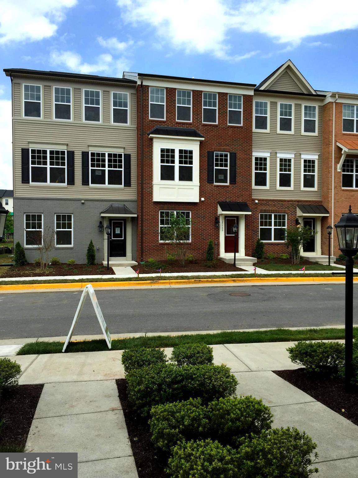 EAST GATE ONE - Residential Lease