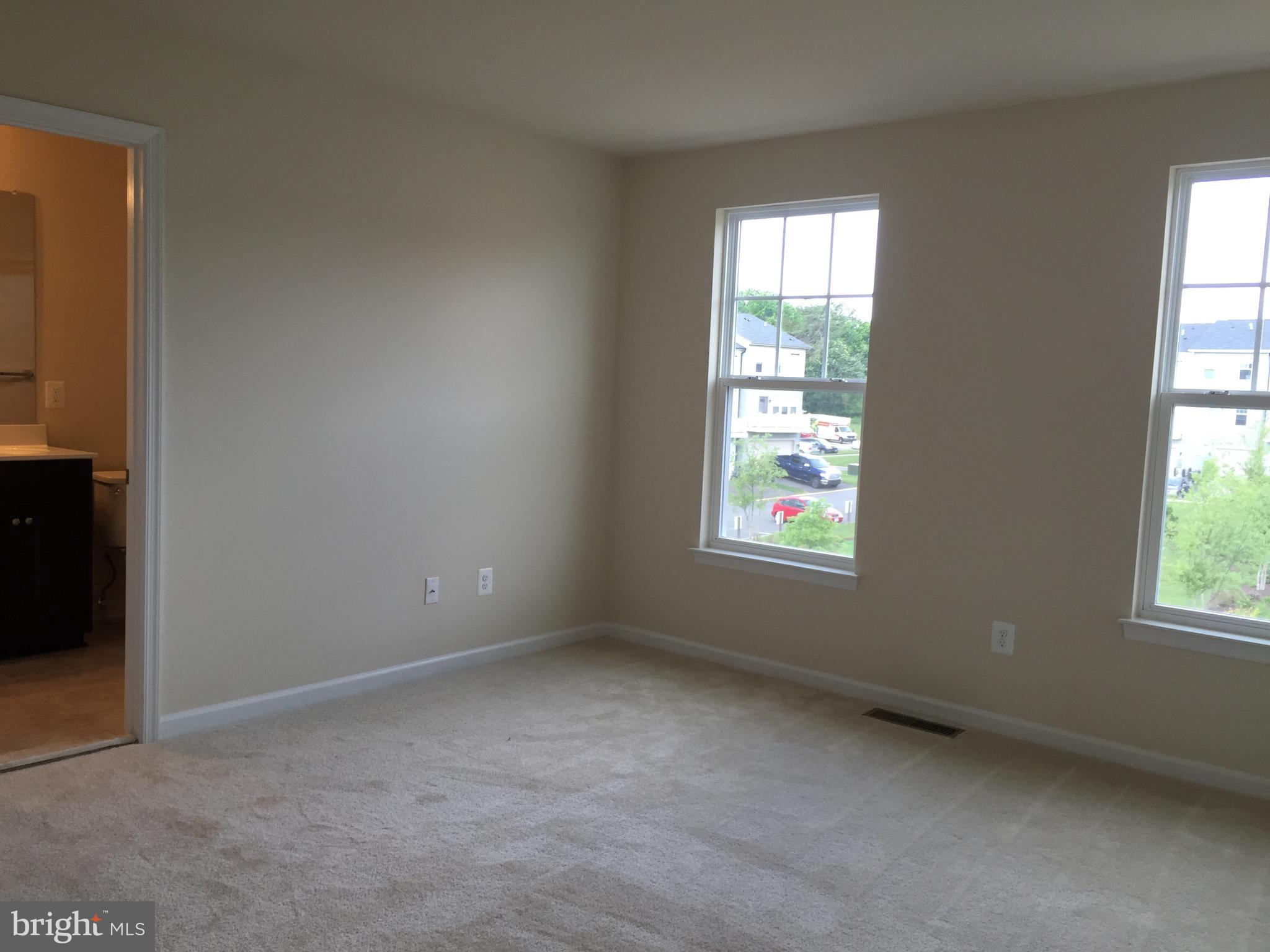 EAST GATE ONE - Residential Lease