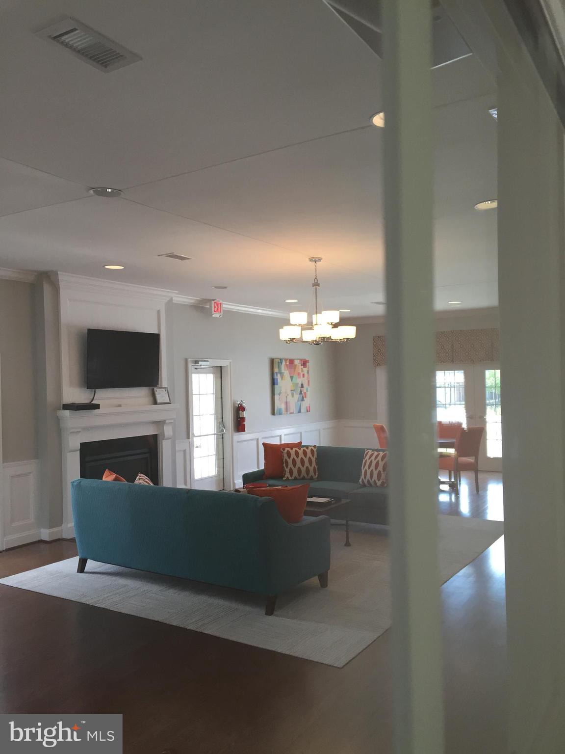 EAST GATE ONE - Residential Lease