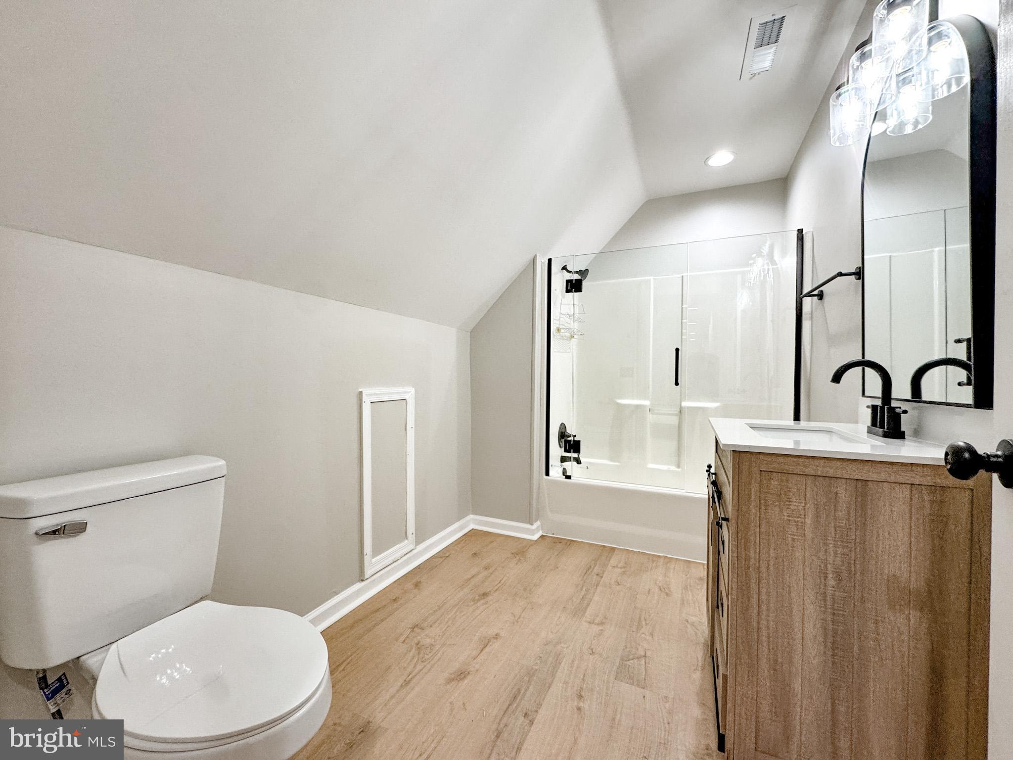 EDNA JOHNSON MOODY - Residential