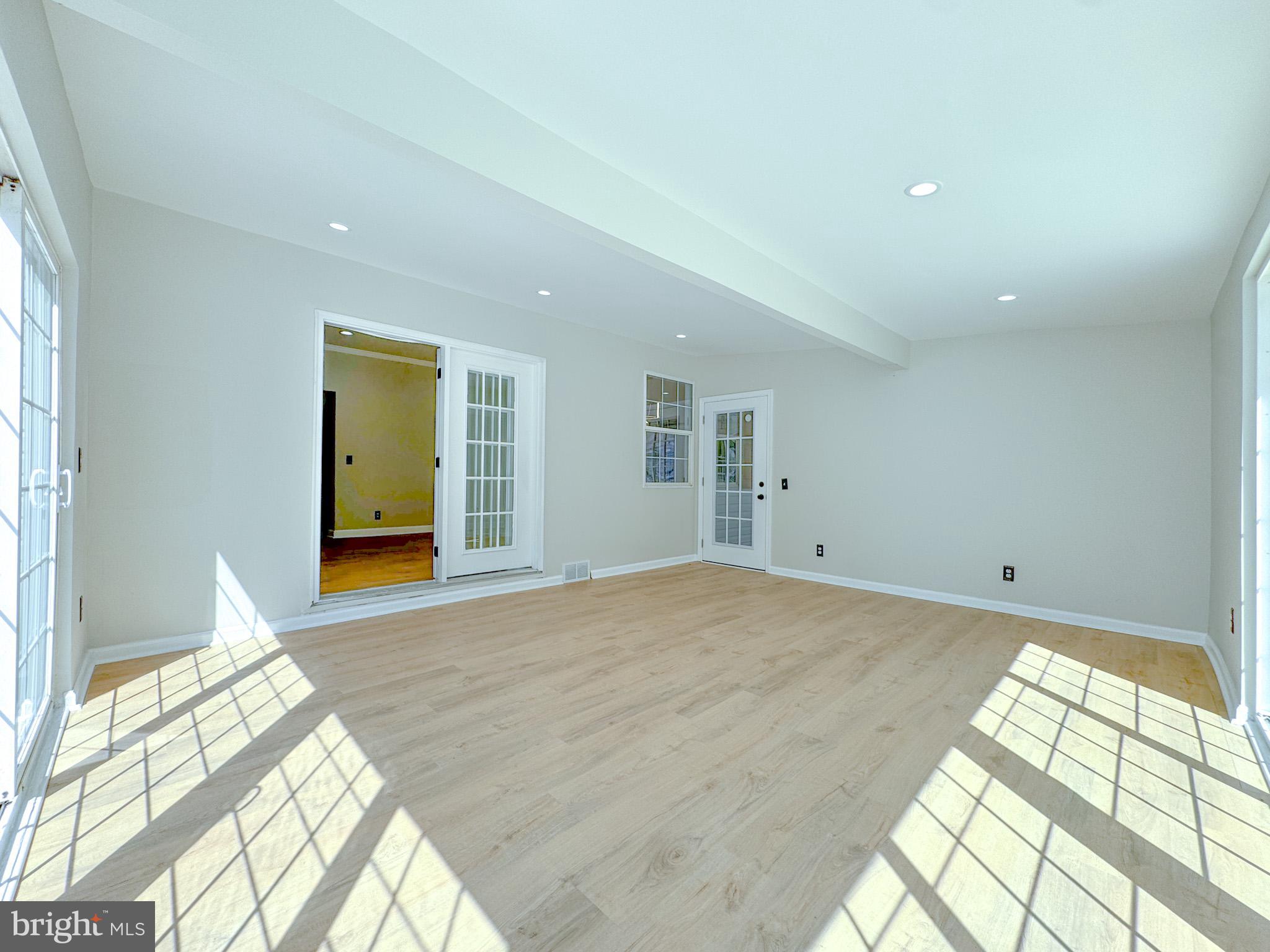 EDNA JOHNSON MOODY - Residential