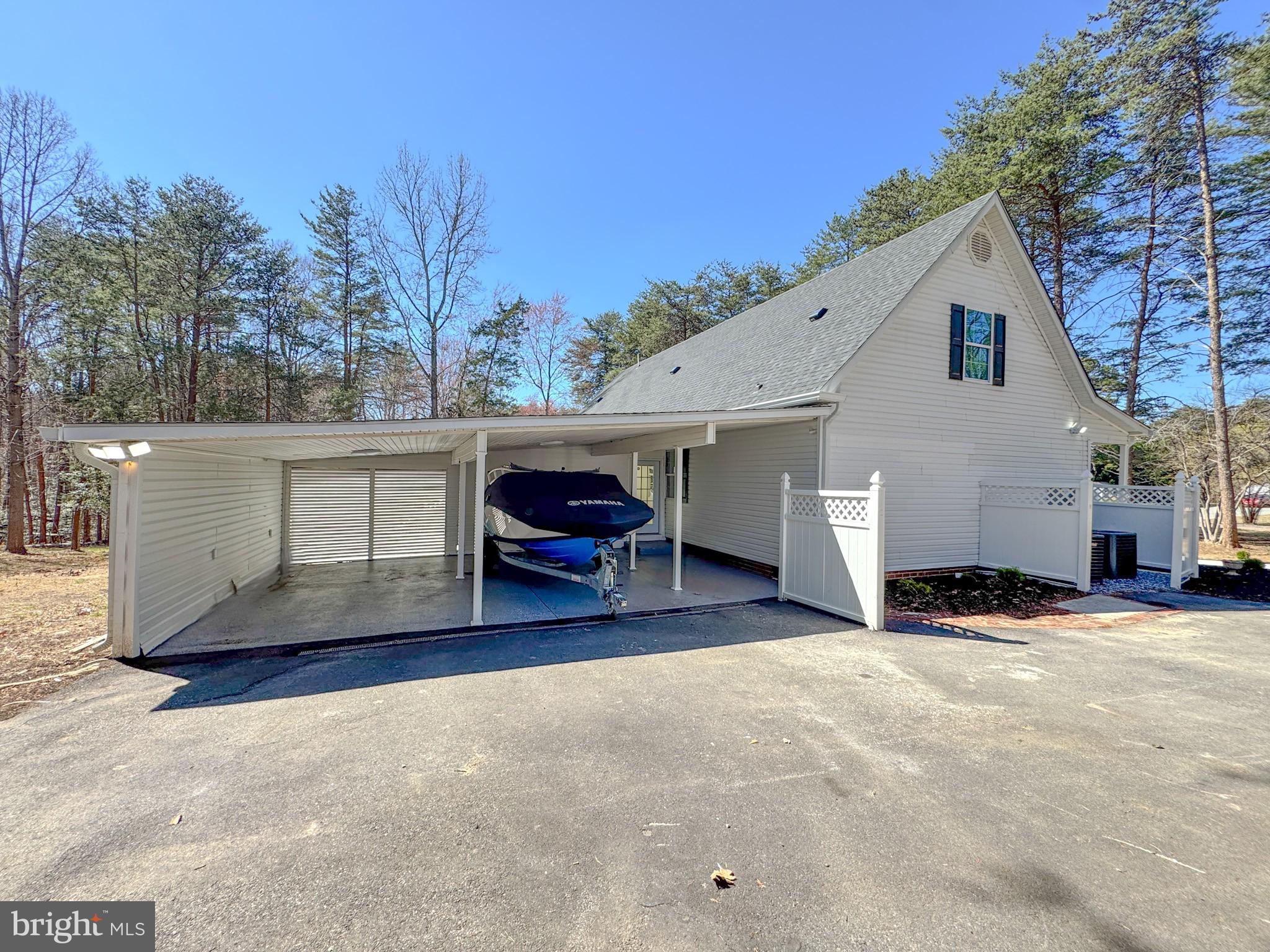 EDNA JOHNSON MOODY - Residential