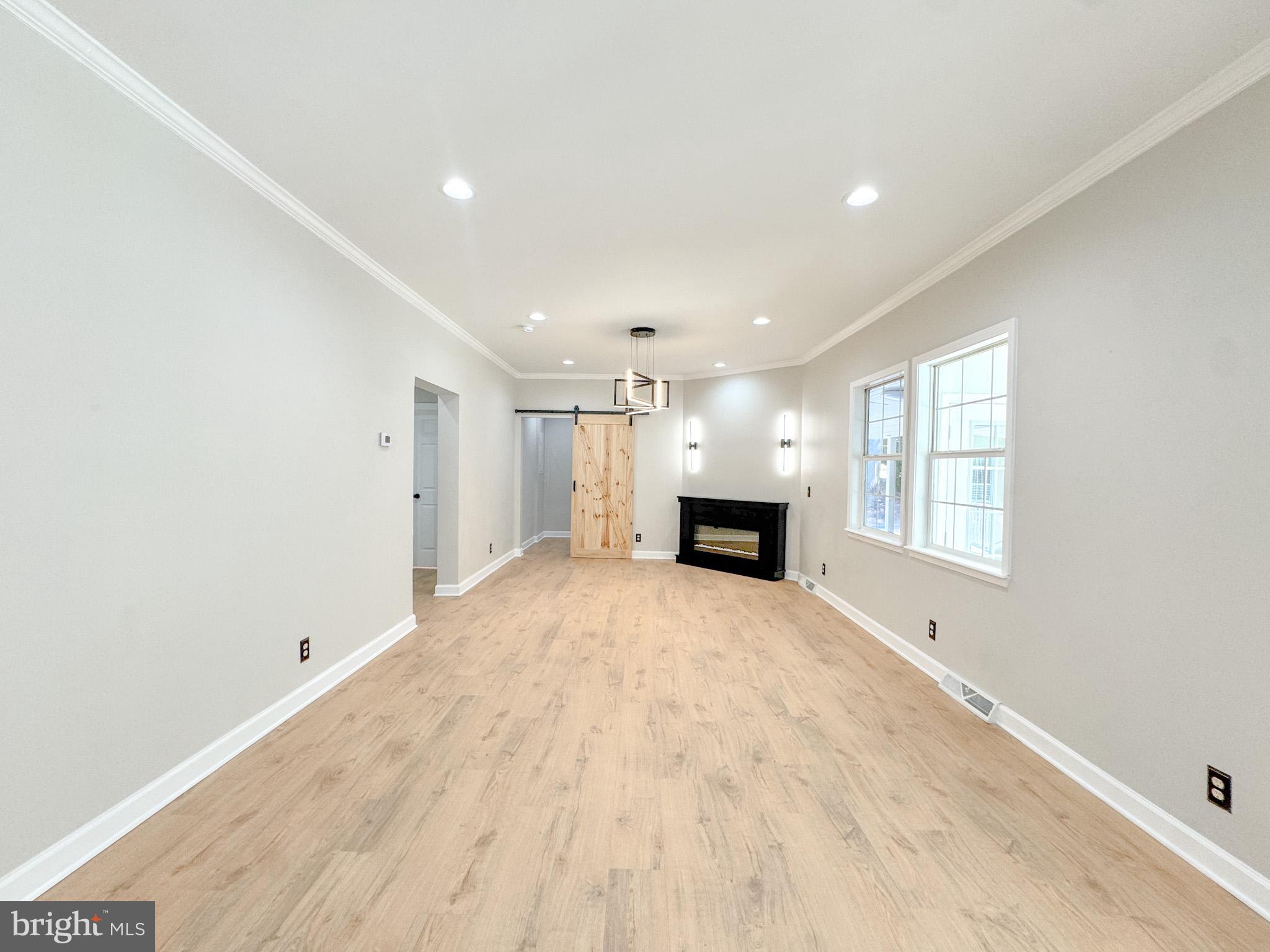 EDNA JOHNSON MOODY - Residential