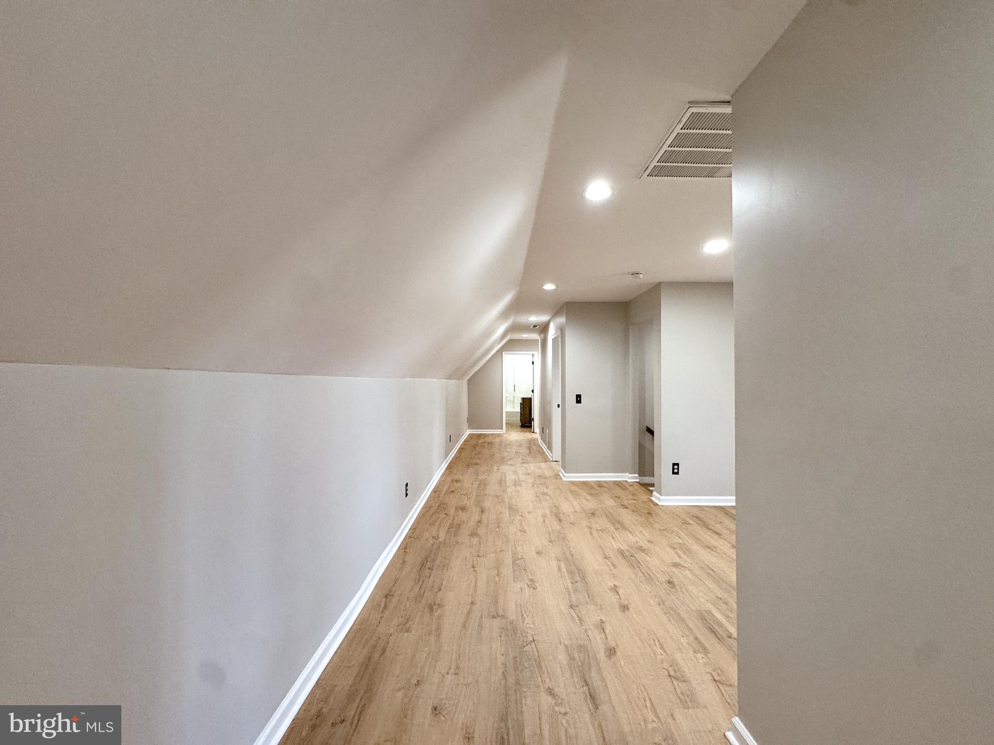 EDNA JOHNSON MOODY - Residential