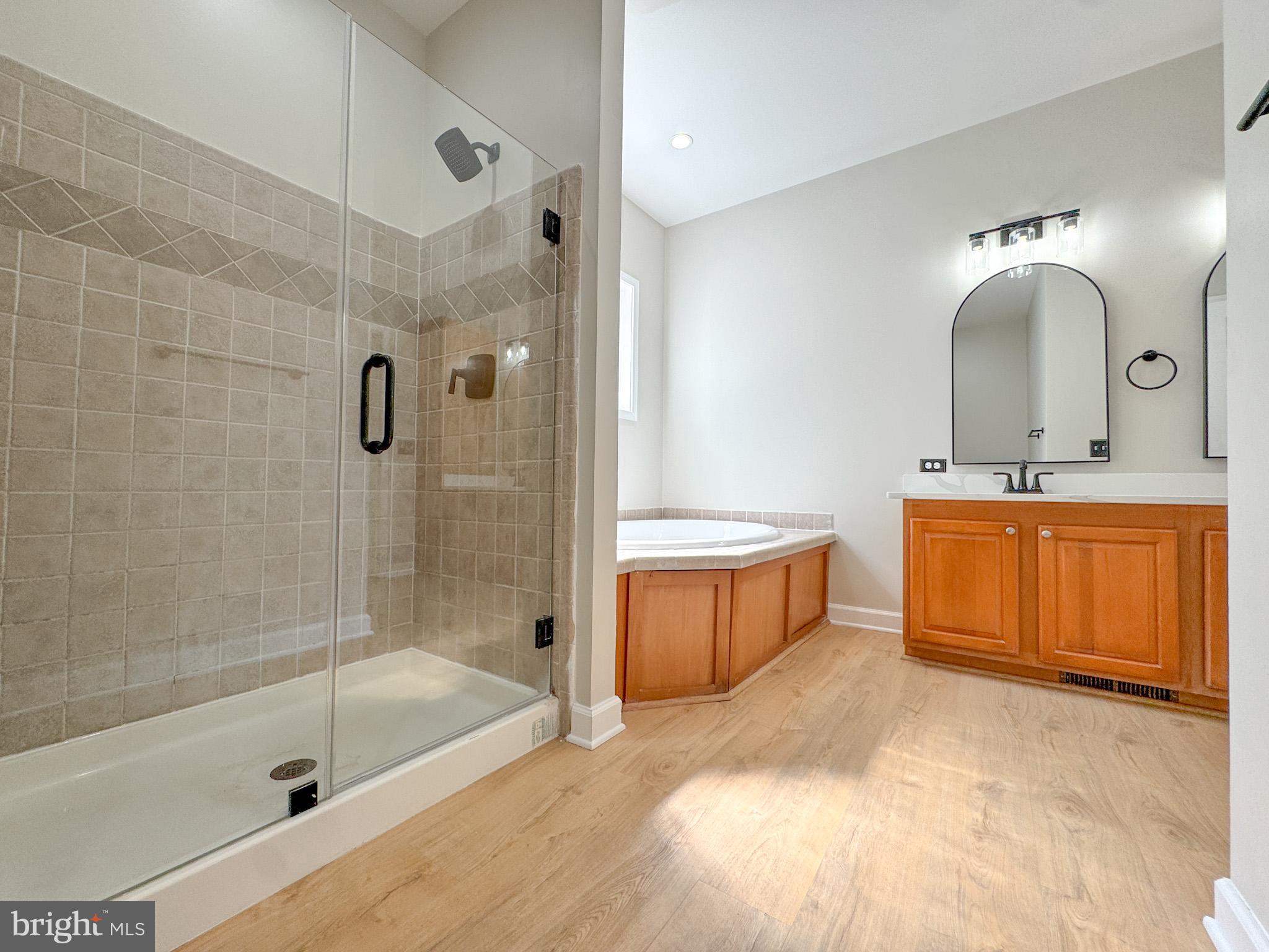 EDNA JOHNSON MOODY - Residential