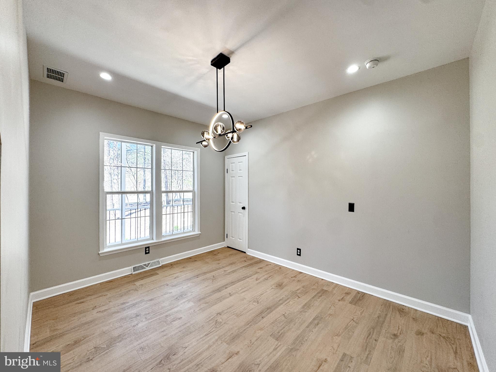 EDNA JOHNSON MOODY - Residential