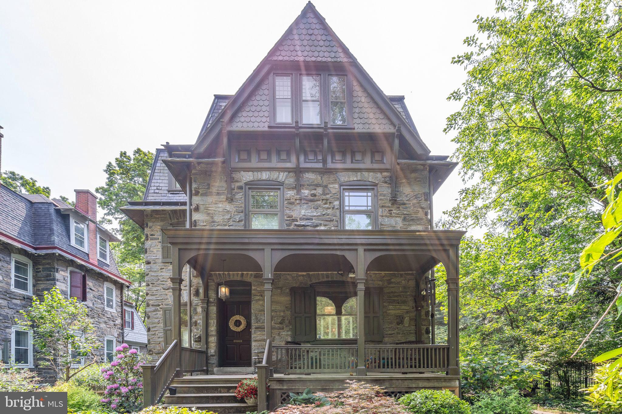 CHESTNUT HILL - Residential Lease