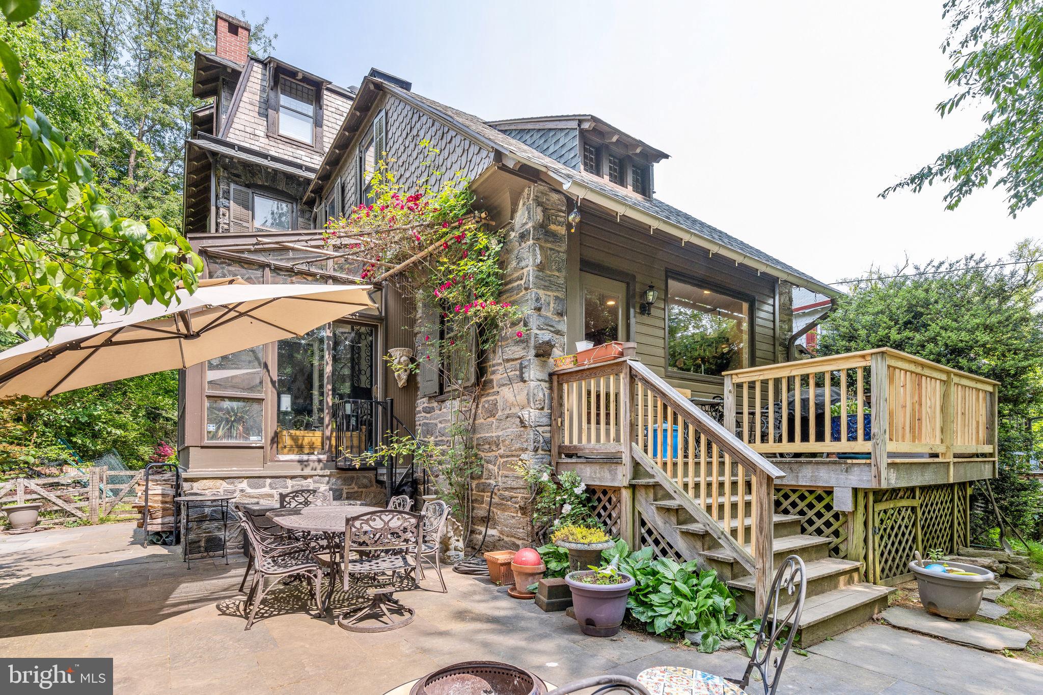 CHESTNUT HILL - Residential Lease