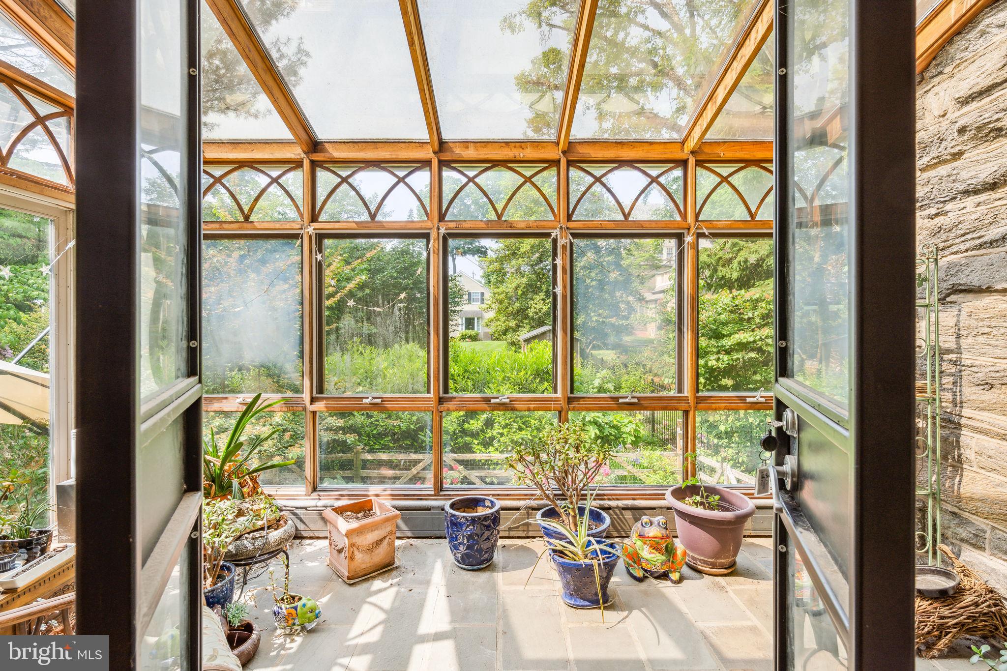 CHESTNUT HILL - Residential Lease