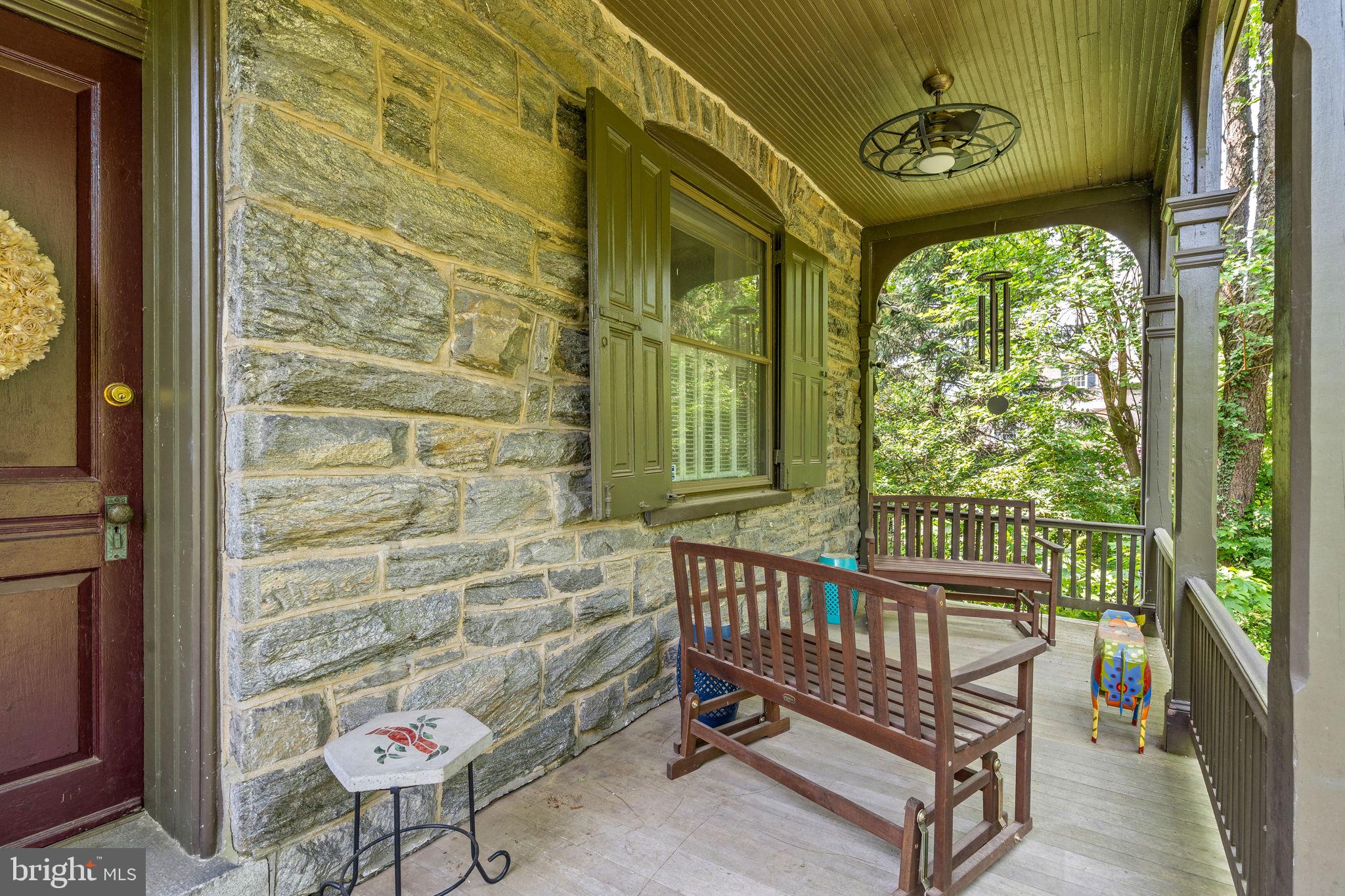 CHESTNUT HILL - Residential Lease