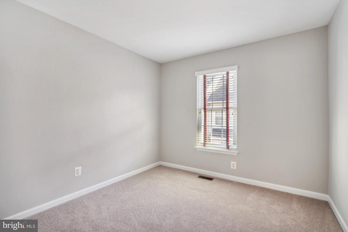 RUSSETT - Residential