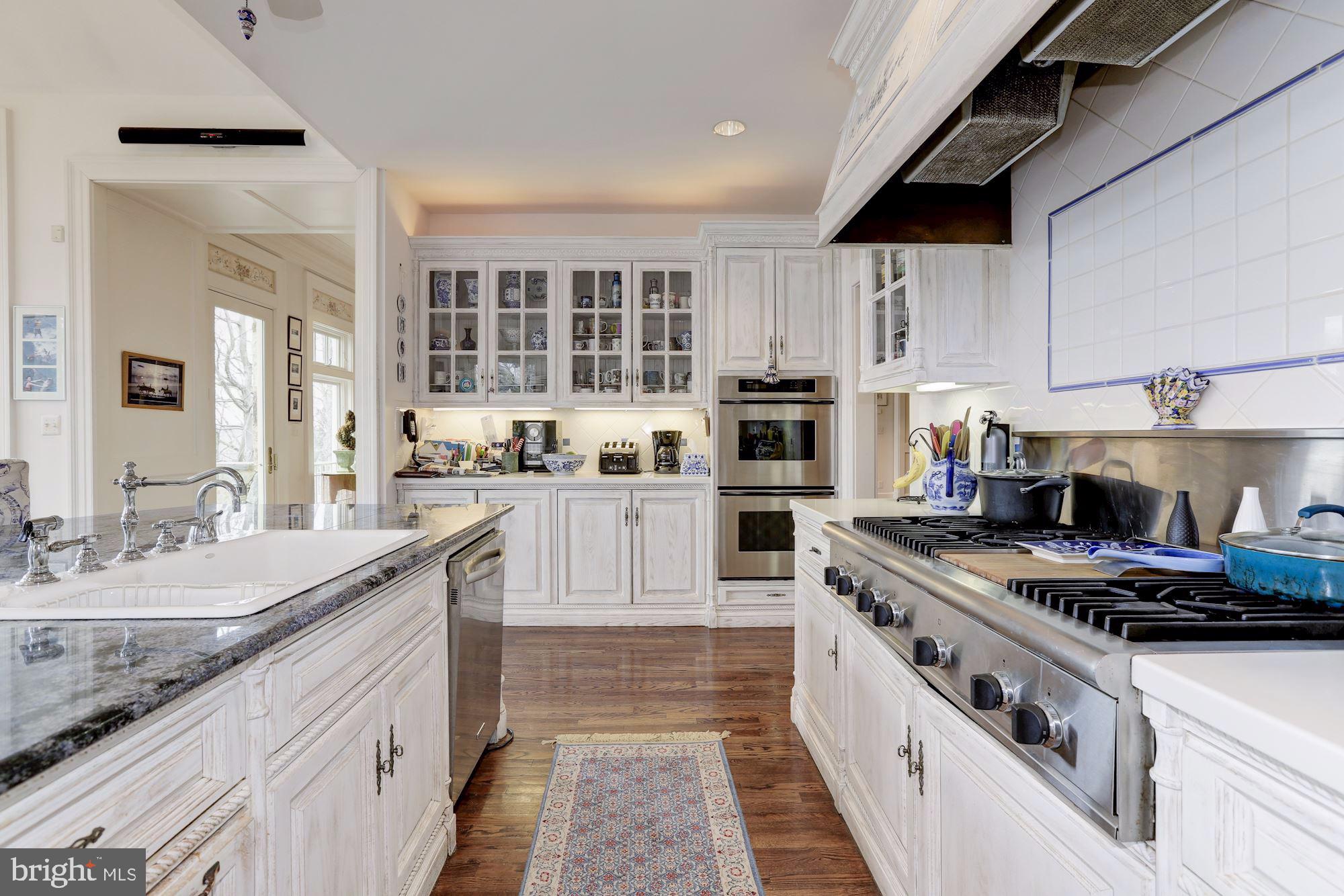 MERRY GO ROUND FARM - Residential