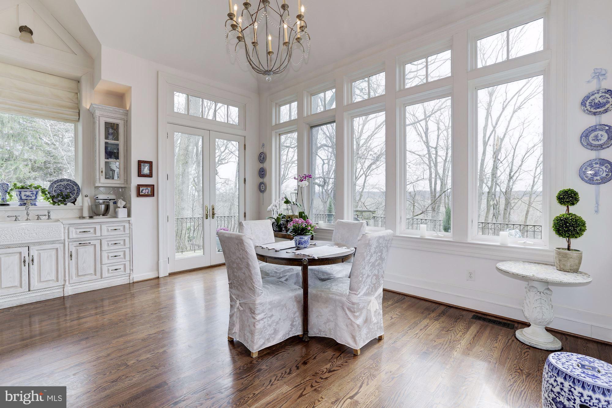 MERRY GO ROUND FARM - Residential