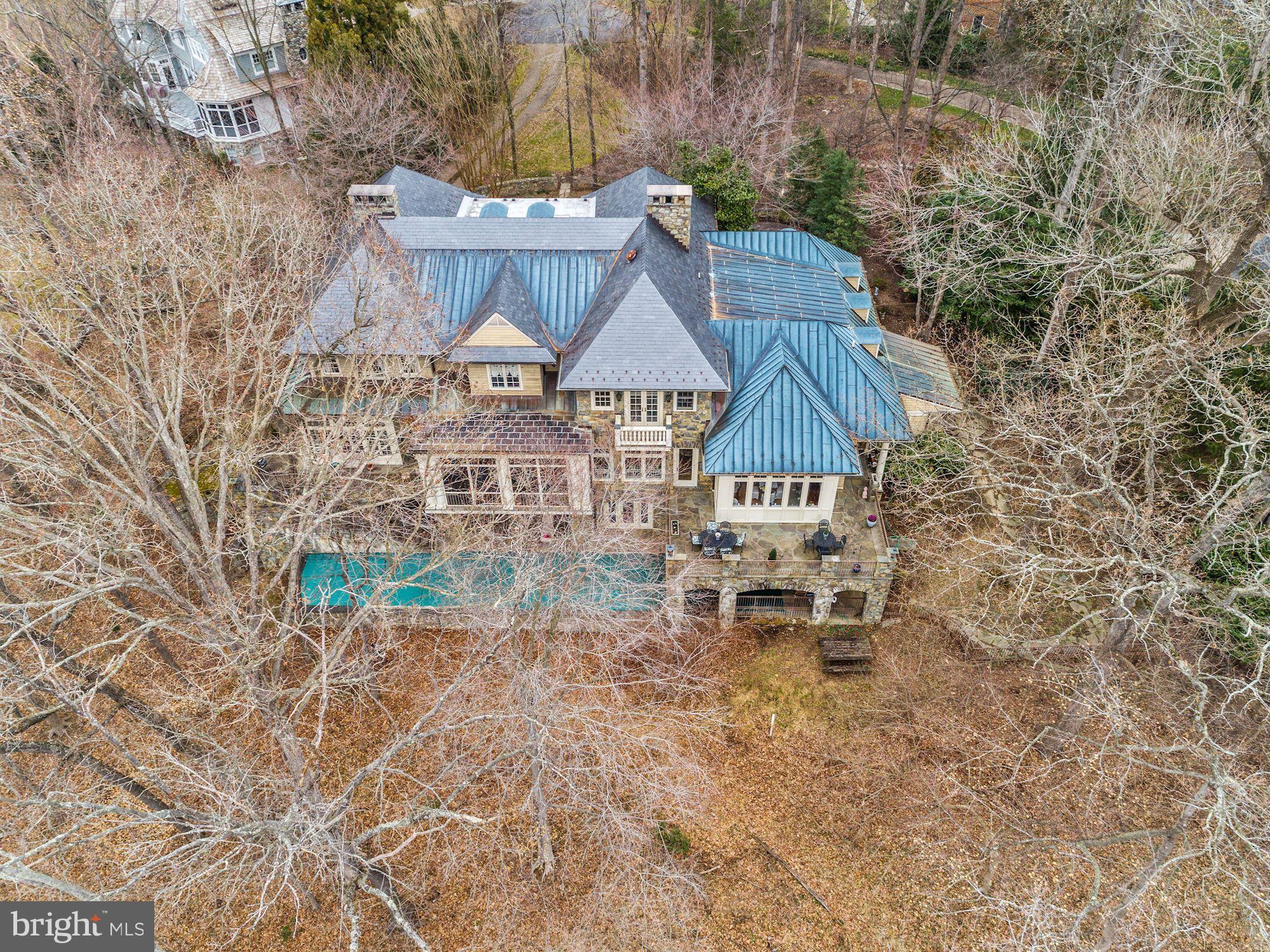 MERRY GO ROUND FARM - Residential