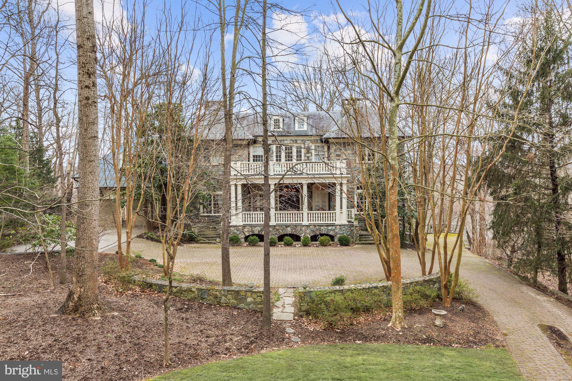 MERRY GO ROUND FARM - Residential