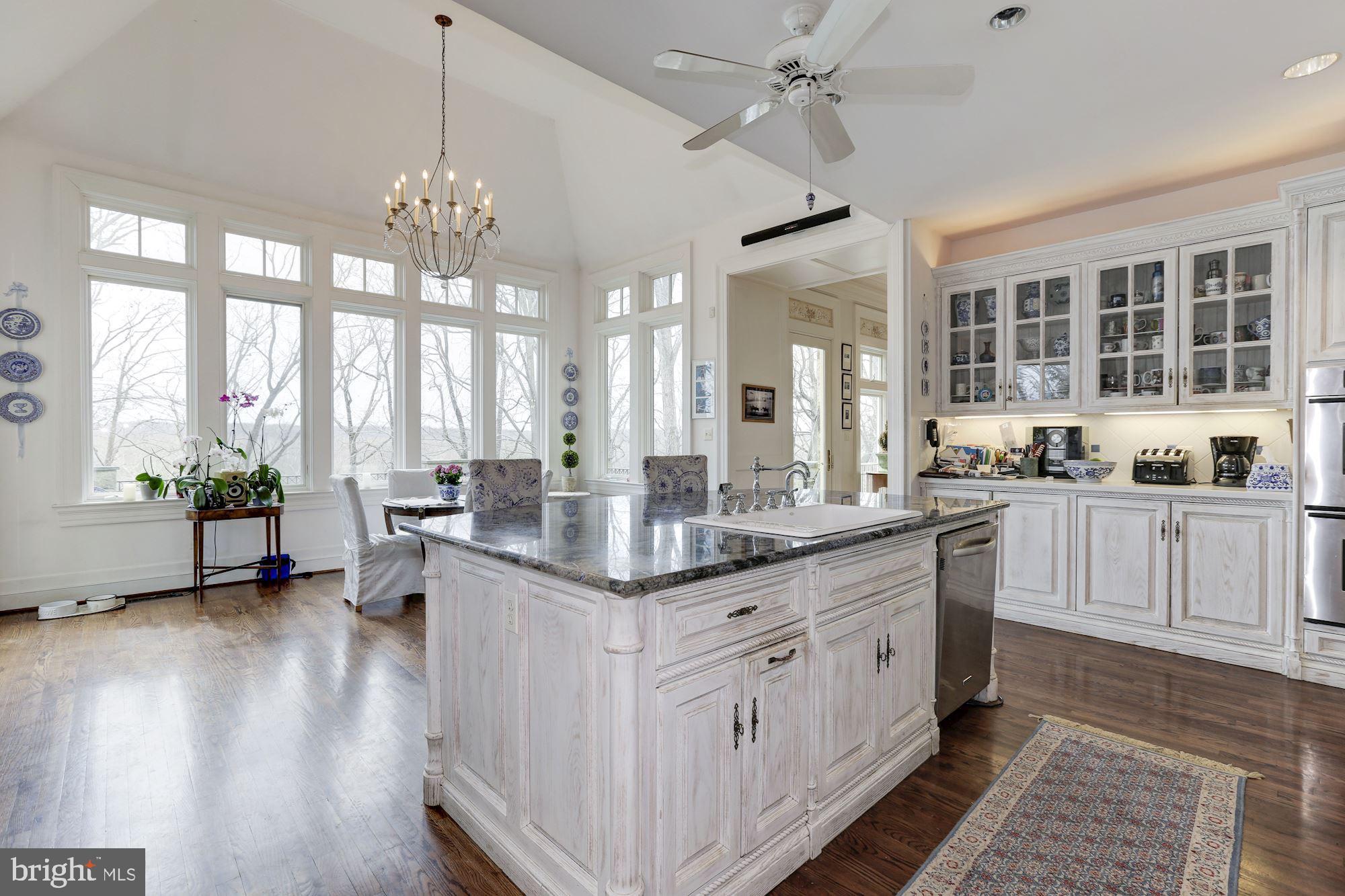 MERRY GO ROUND FARM - Residential