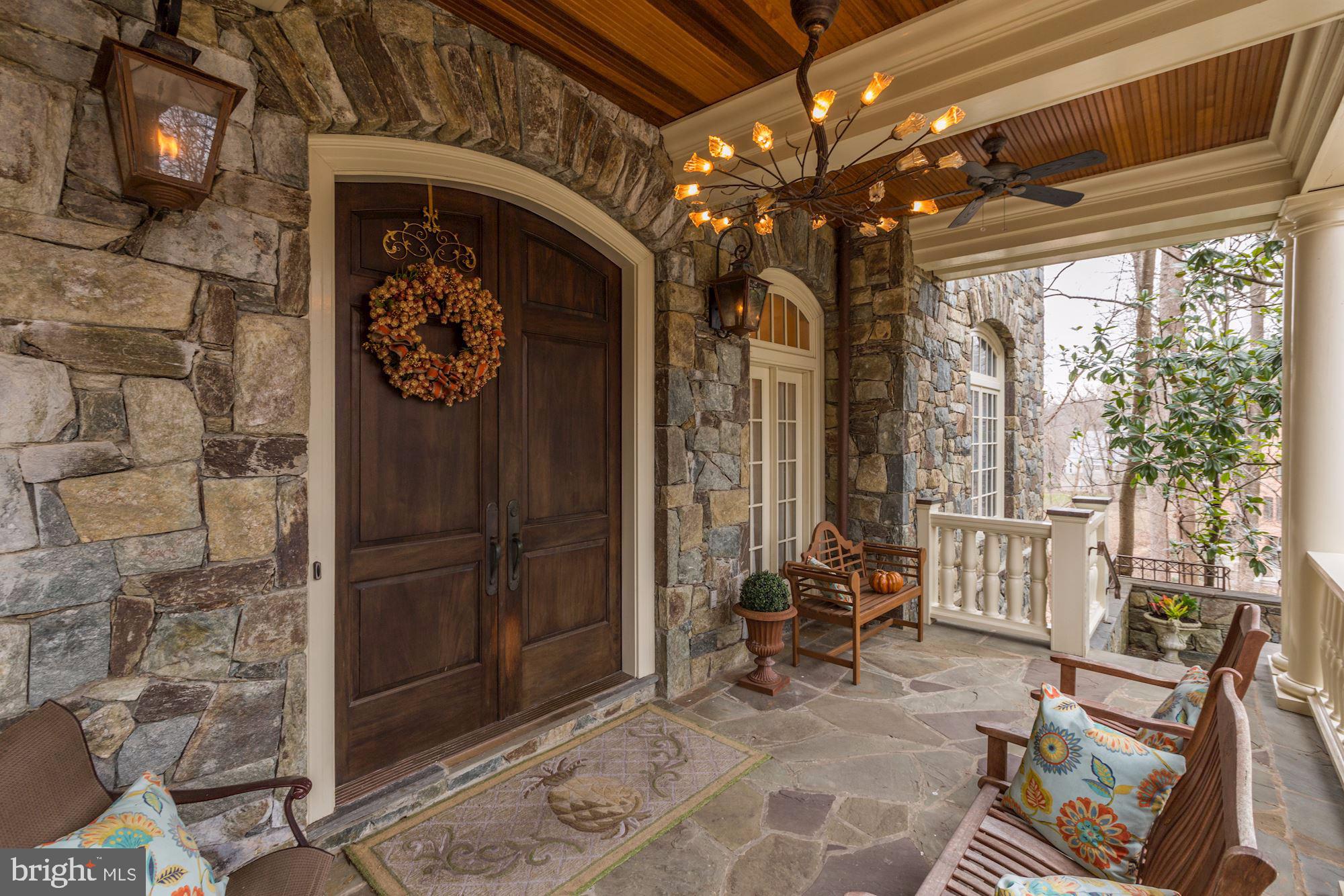 MERRY GO ROUND FARM - Residential