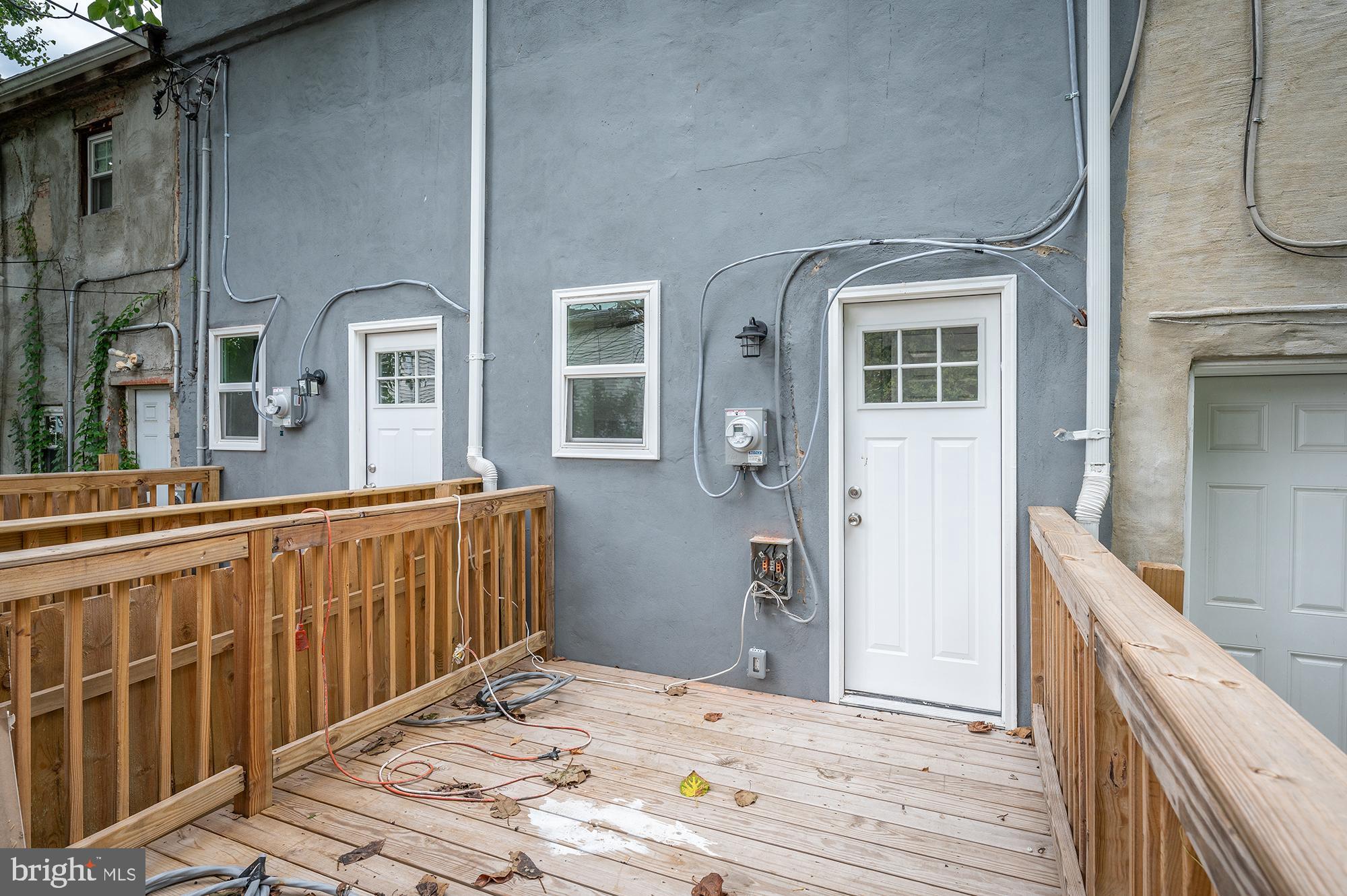 WASHINGTON VILLAGE - Residential