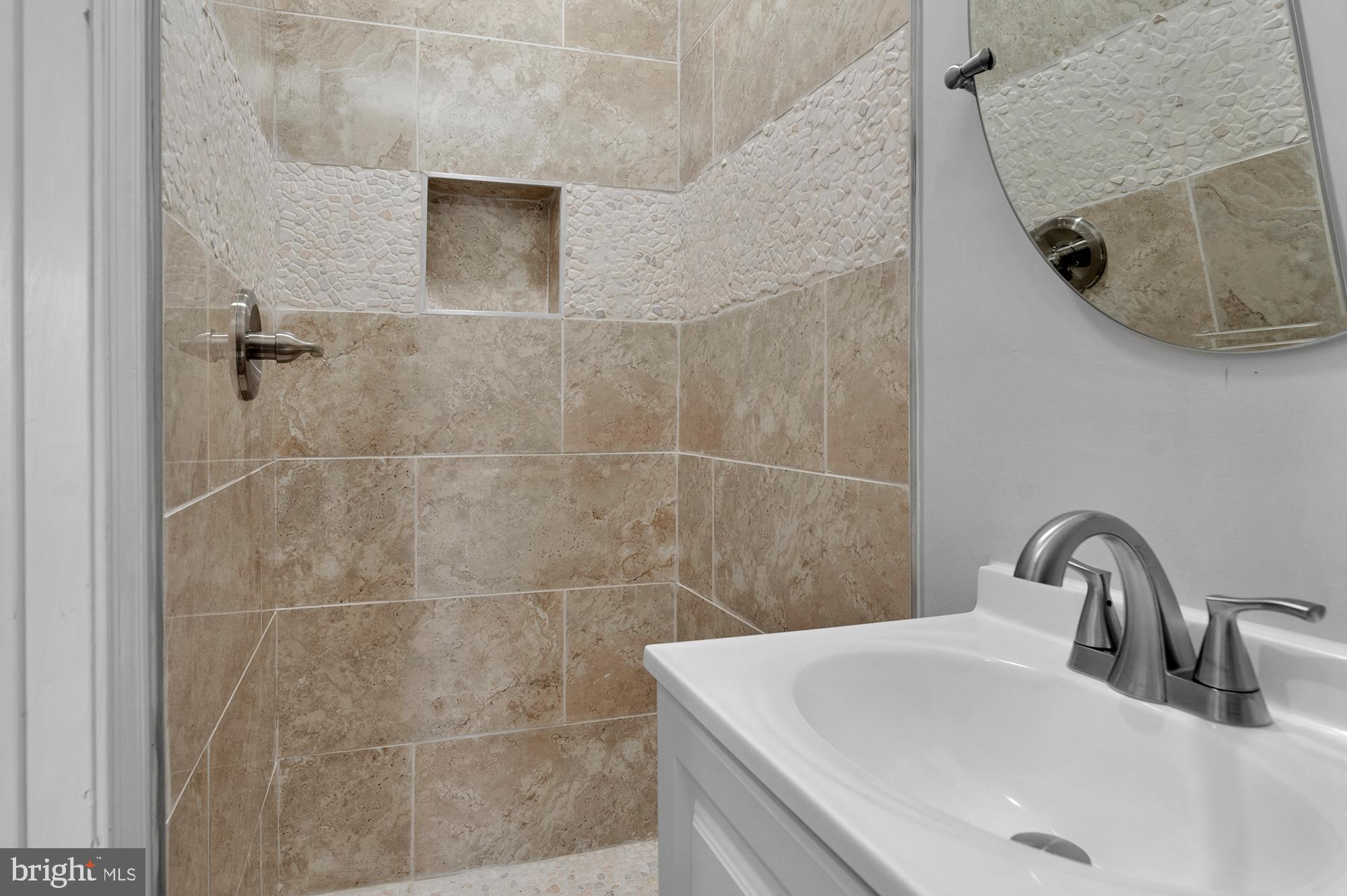 WASHINGTON VILLAGE - Residential