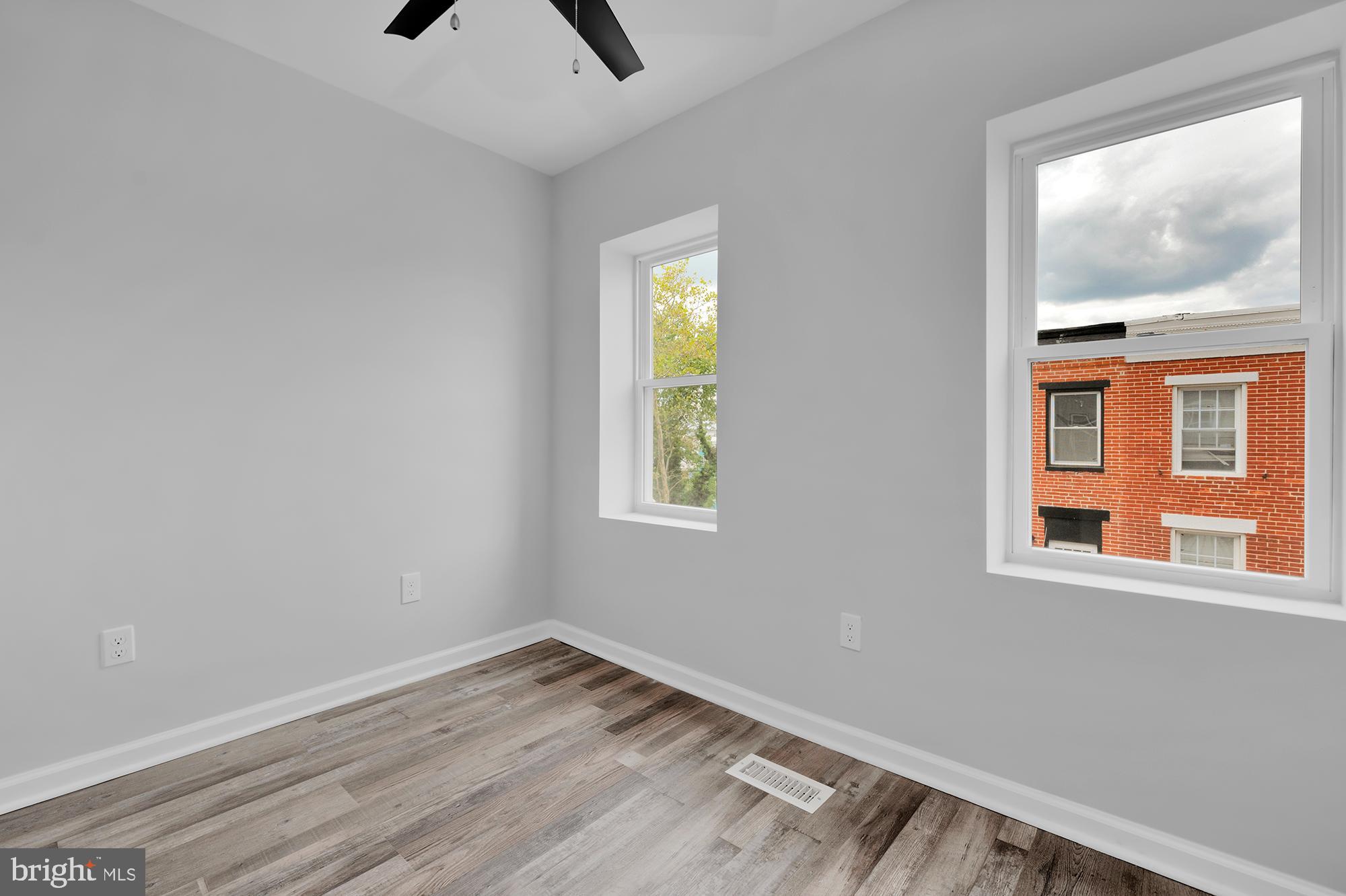 WASHINGTON VILLAGE - Residential