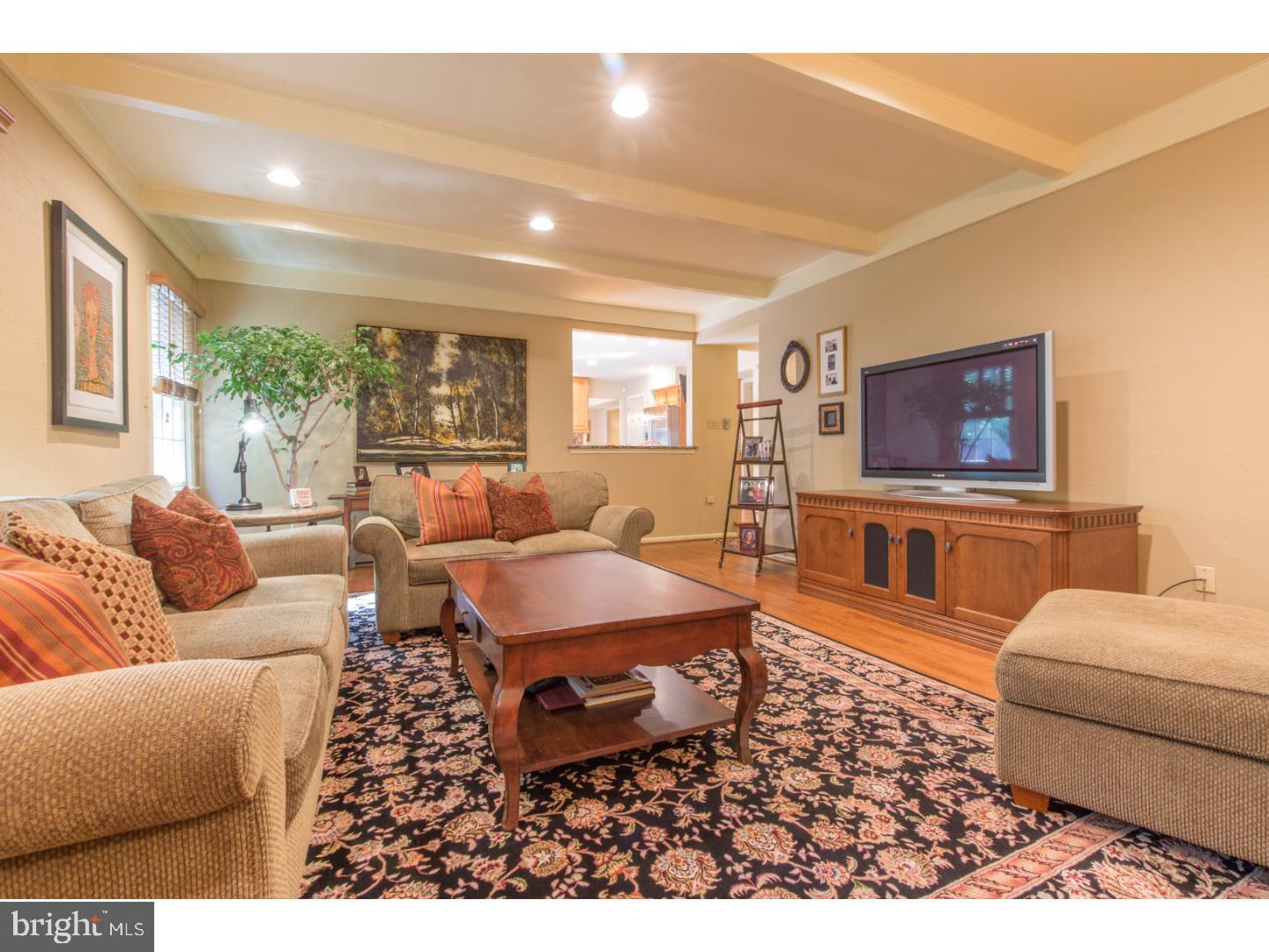 WYNNEWOOD - Residential