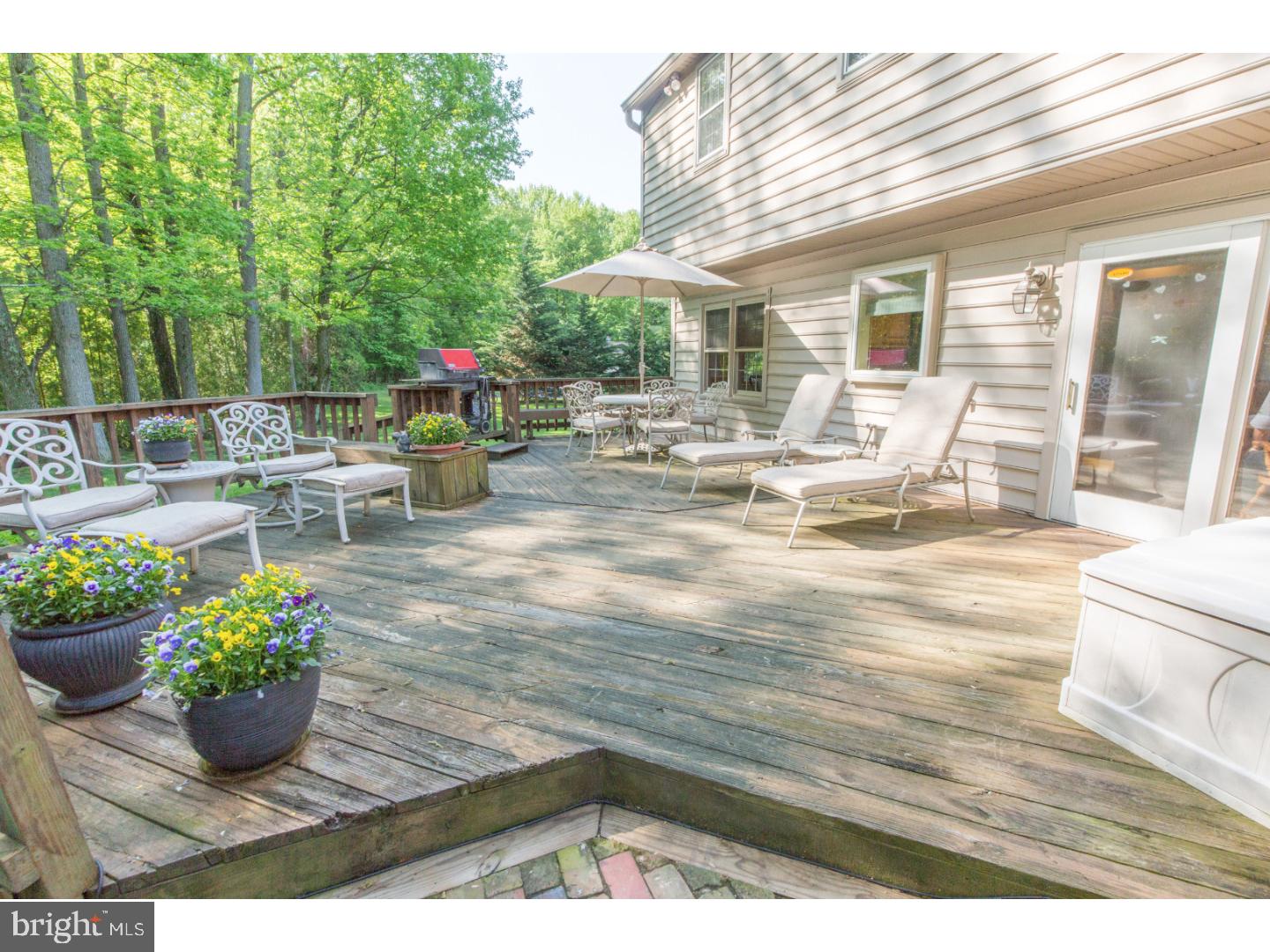 WYNNEWOOD - Residential