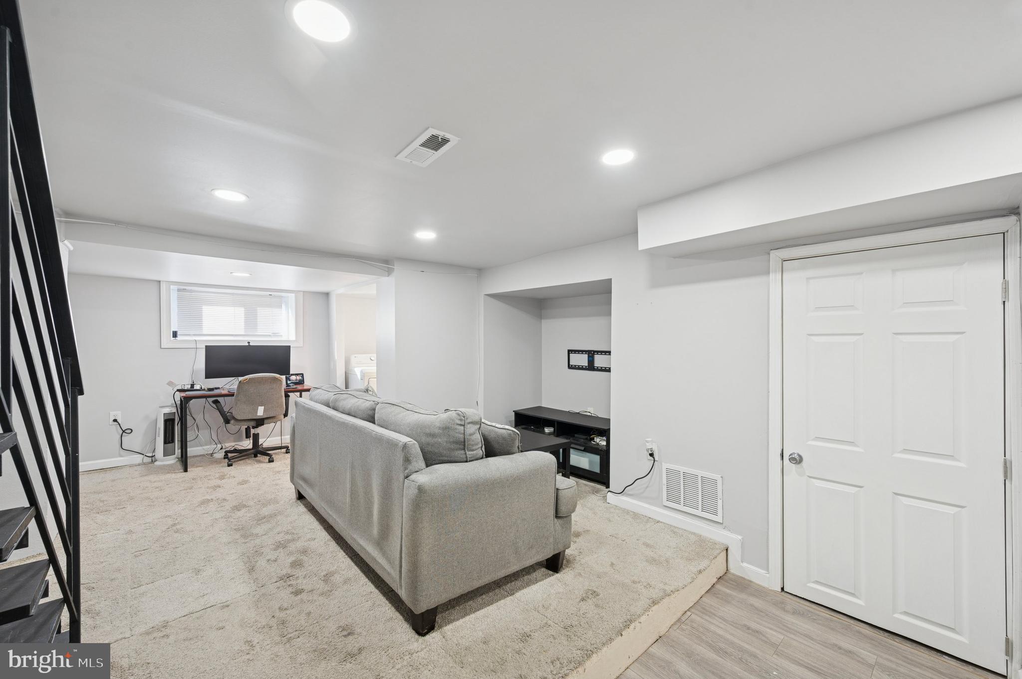 GRAYS FERRY - Residential