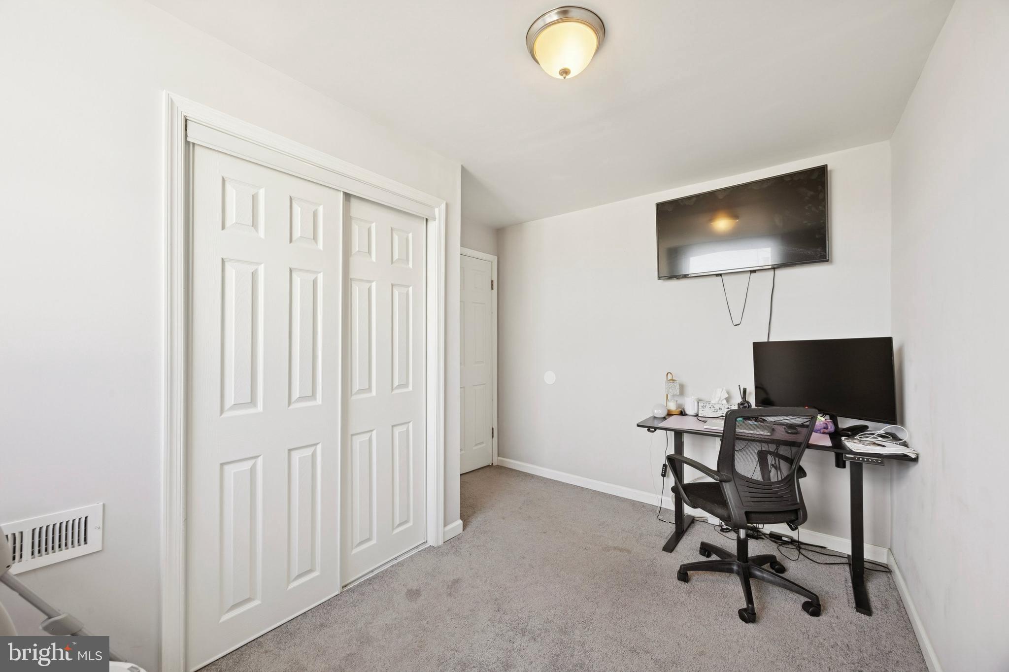 GRAYS FERRY - Residential