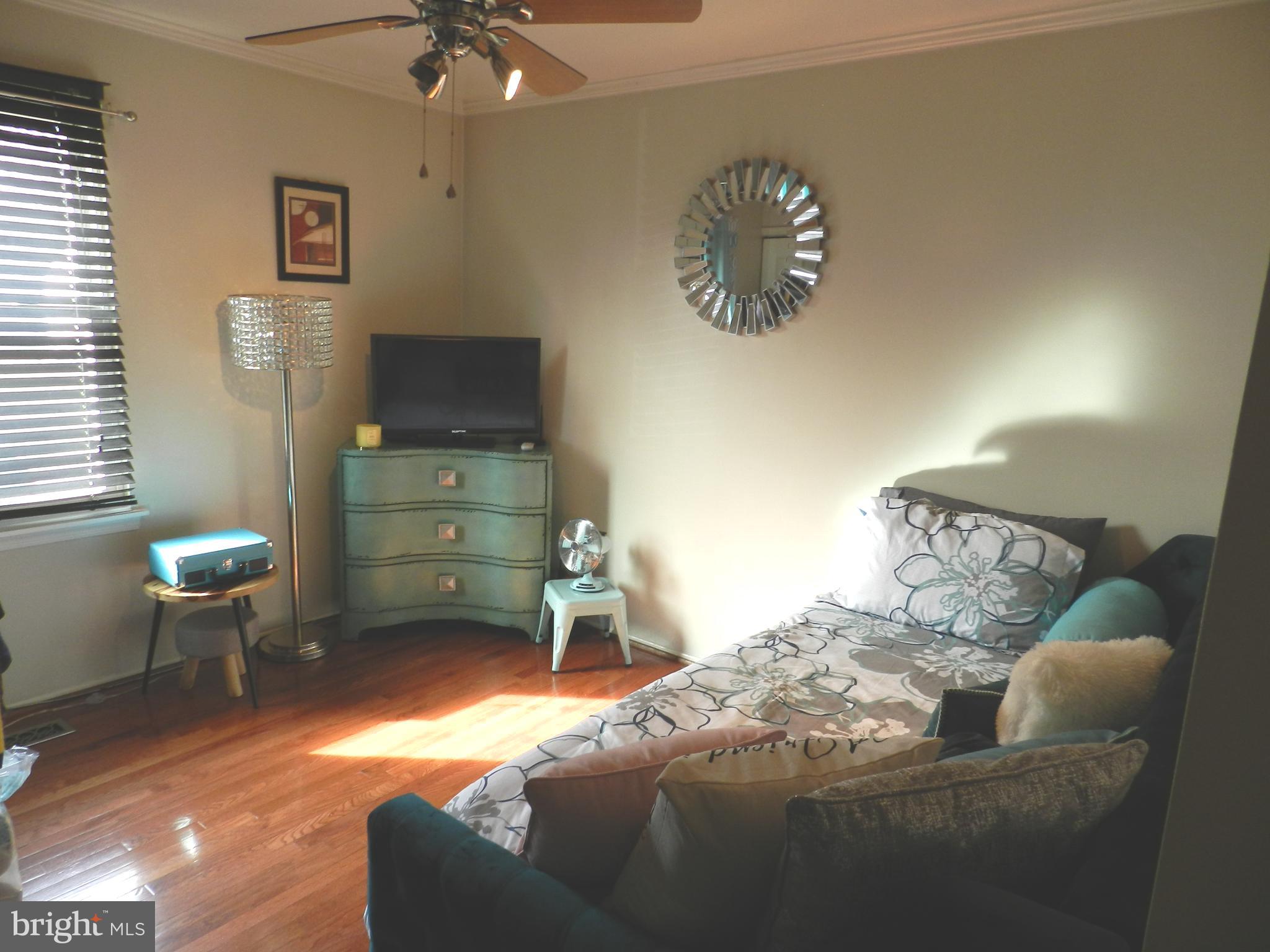 WHITE OAK VILLAGE SUB - Residential