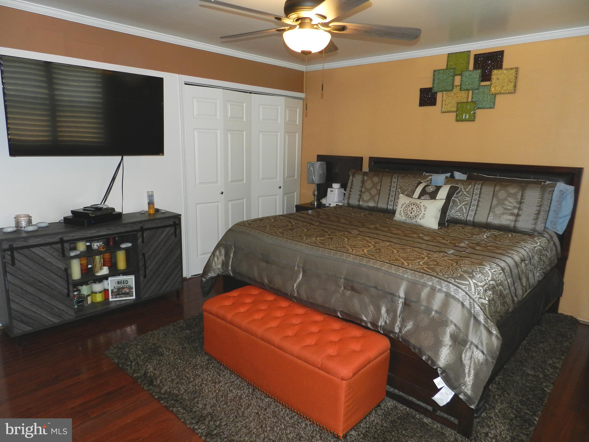 WHITE OAK VILLAGE SUB - Residential