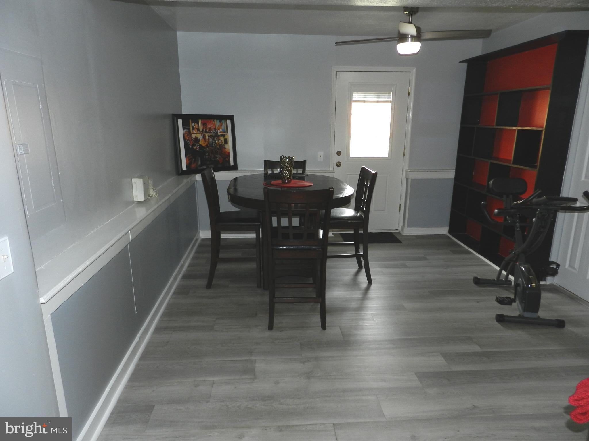 WHITE OAK VILLAGE SUB - Residential