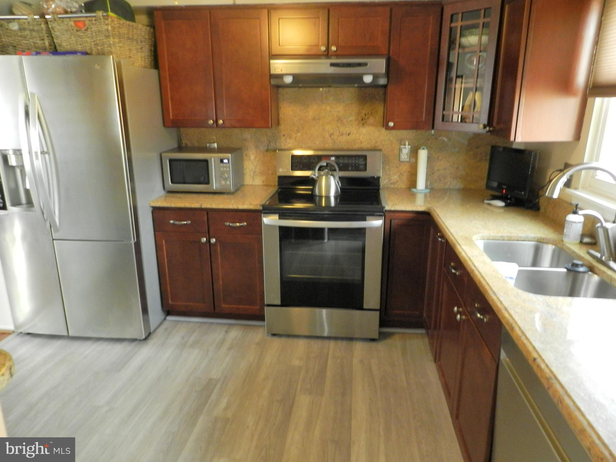 WHITE OAK VILLAGE SUB - Residential