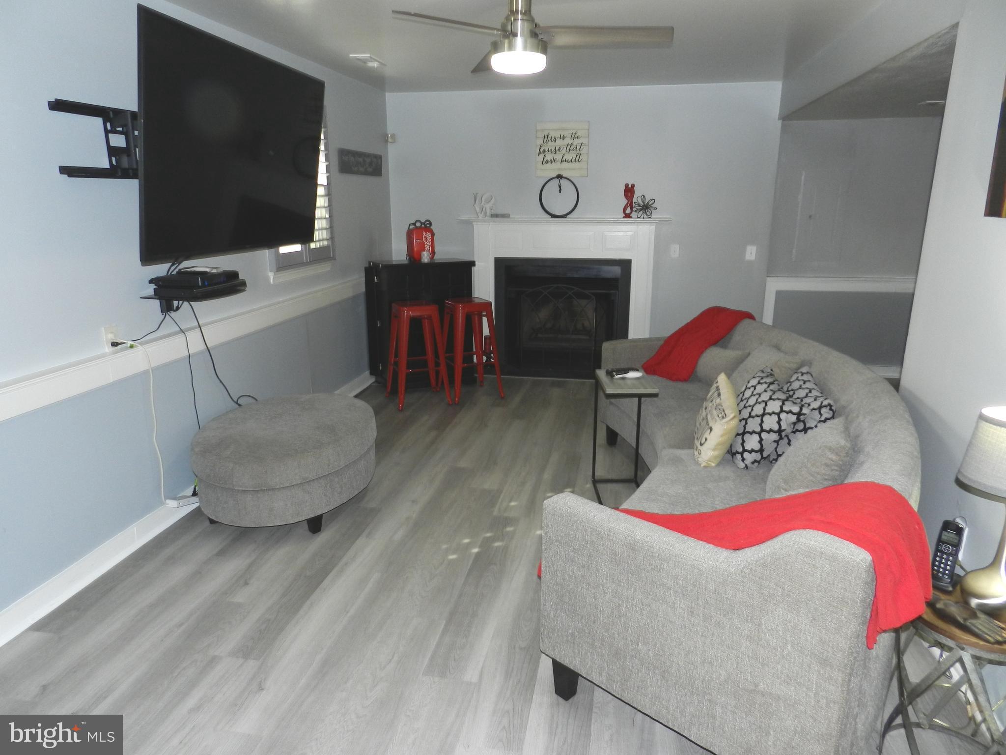 WHITE OAK VILLAGE SUB - Residential