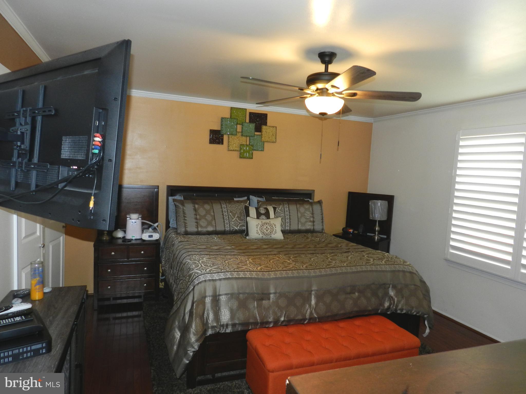 WHITE OAK VILLAGE SUB - Residential