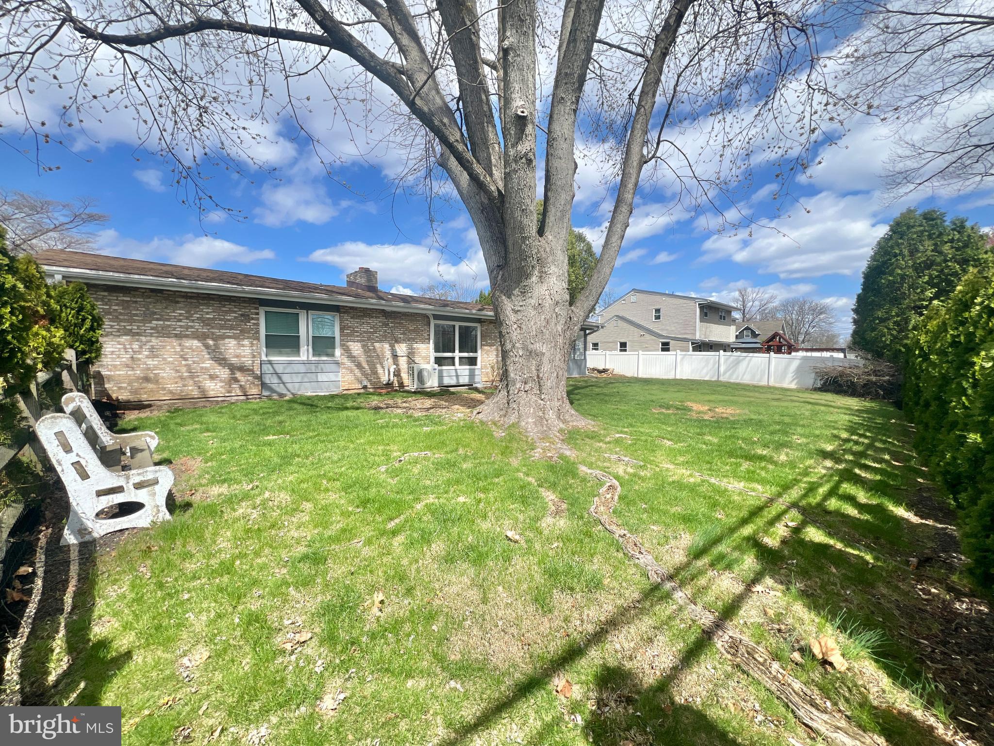 MEADOWBROOK - Residential Lease