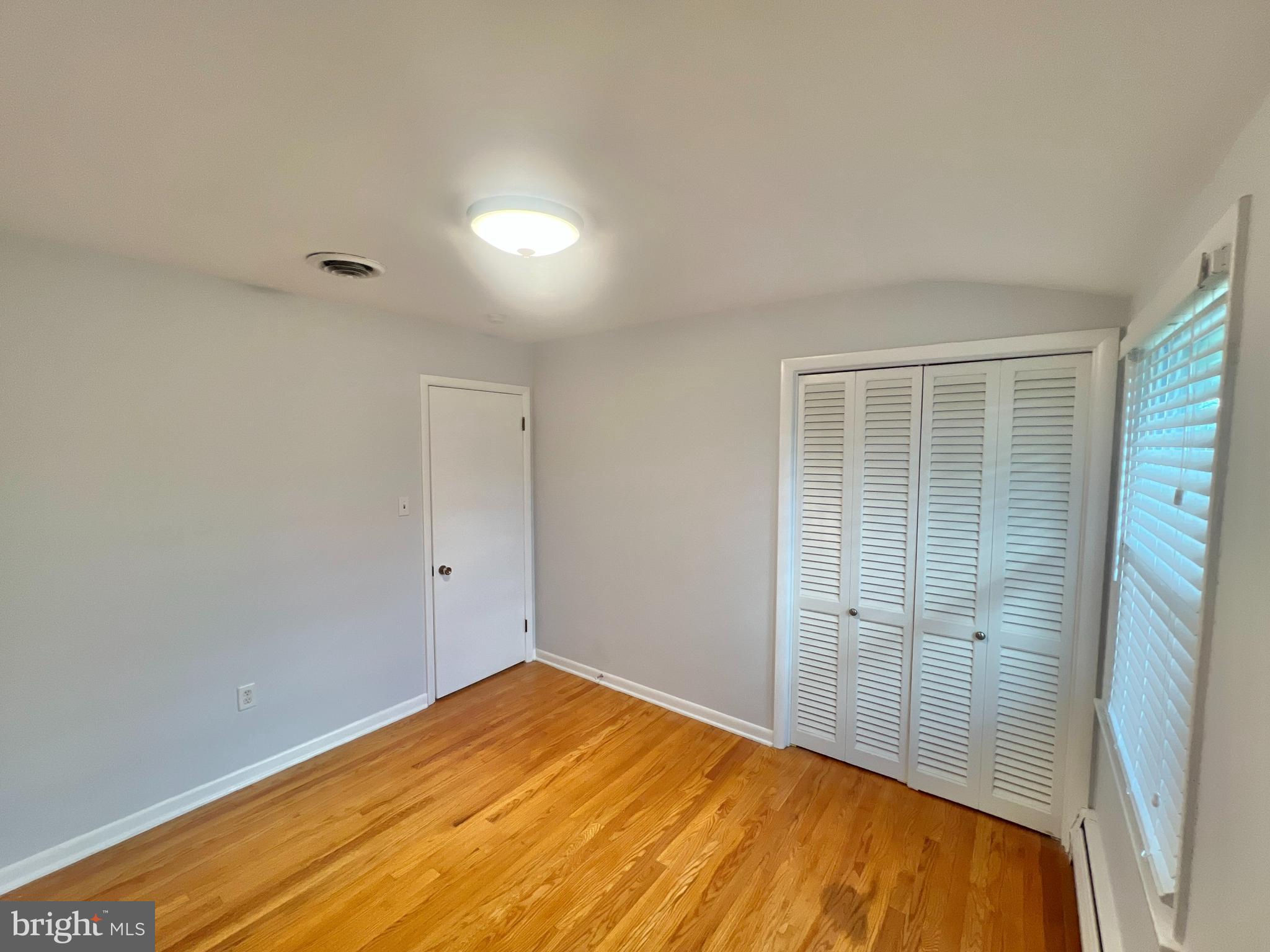 MEADOWBROOK - Residential Lease