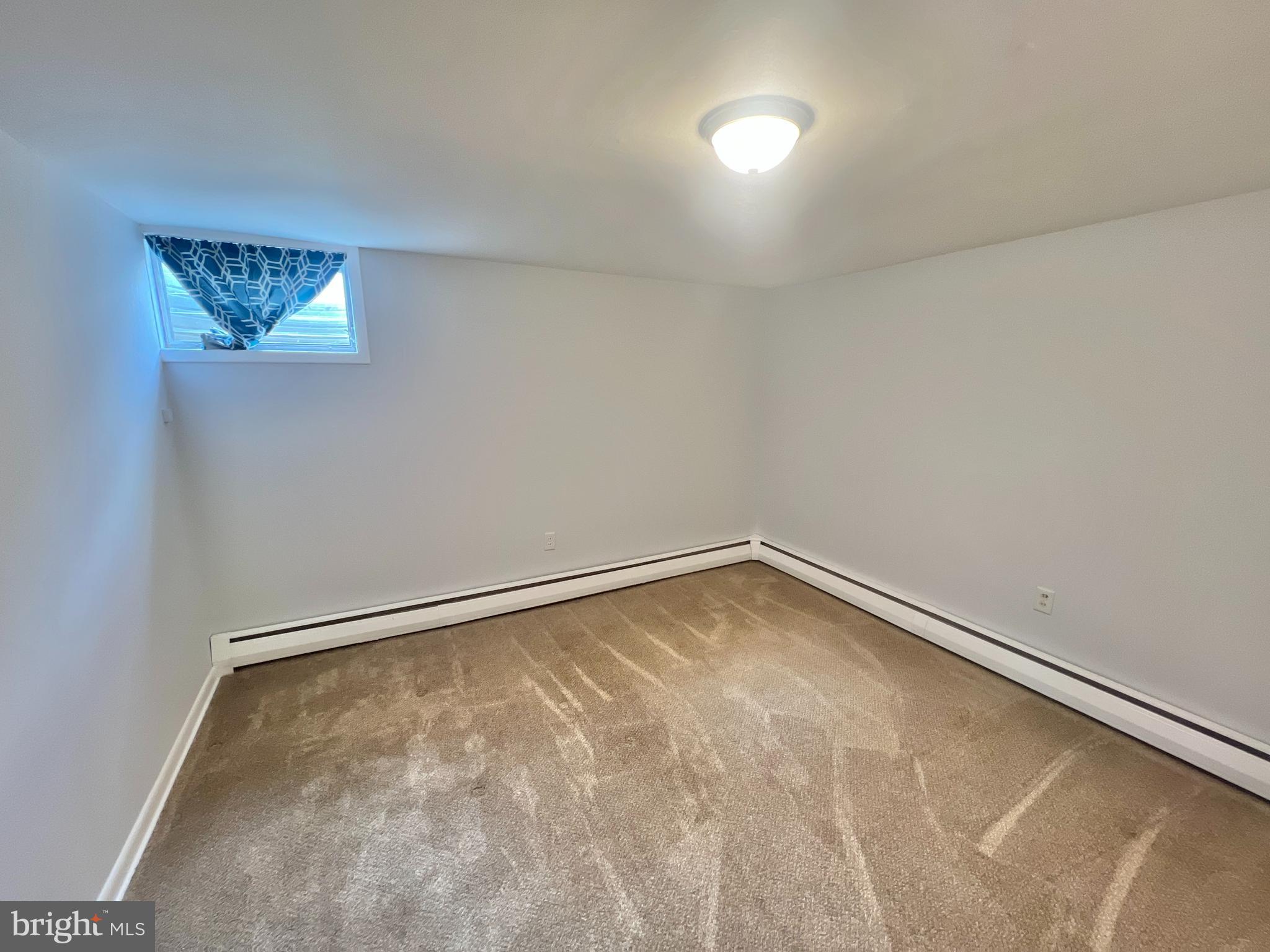 MEADOWBROOK - Residential Lease