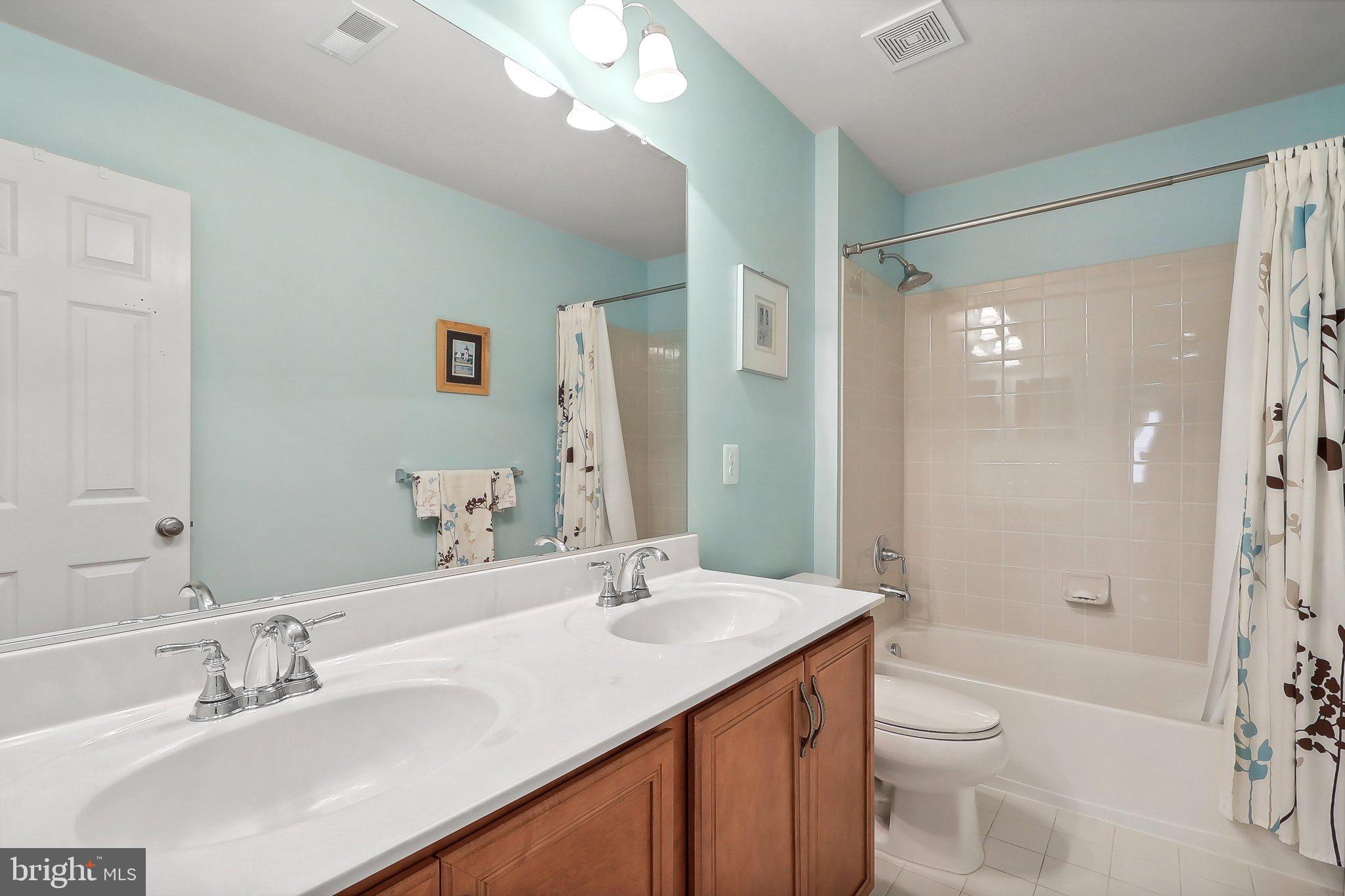 DOMINION VALLEY COUNTRY CLUB - Residential