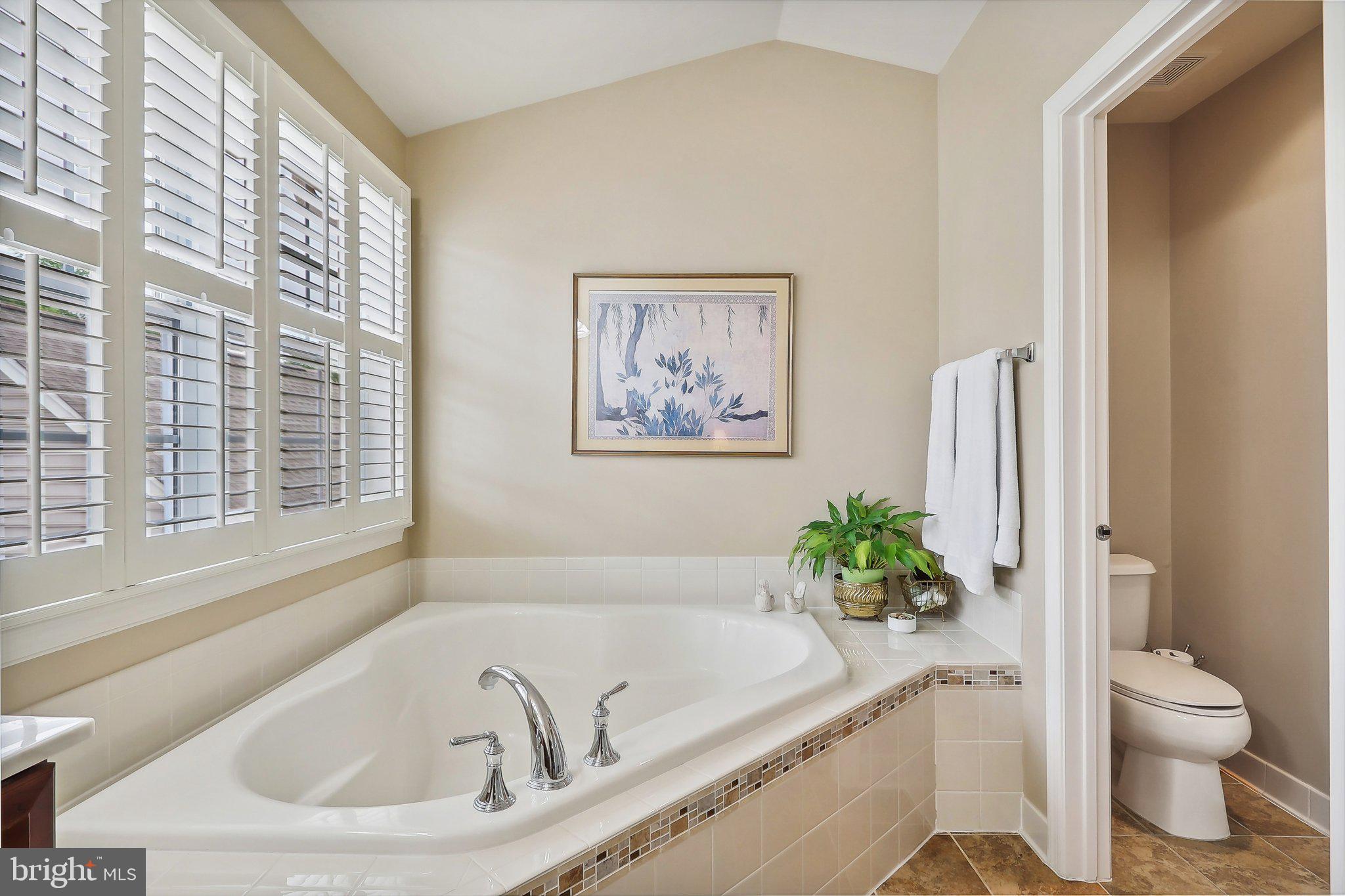 DOMINION VALLEY COUNTRY CLUB - Residential