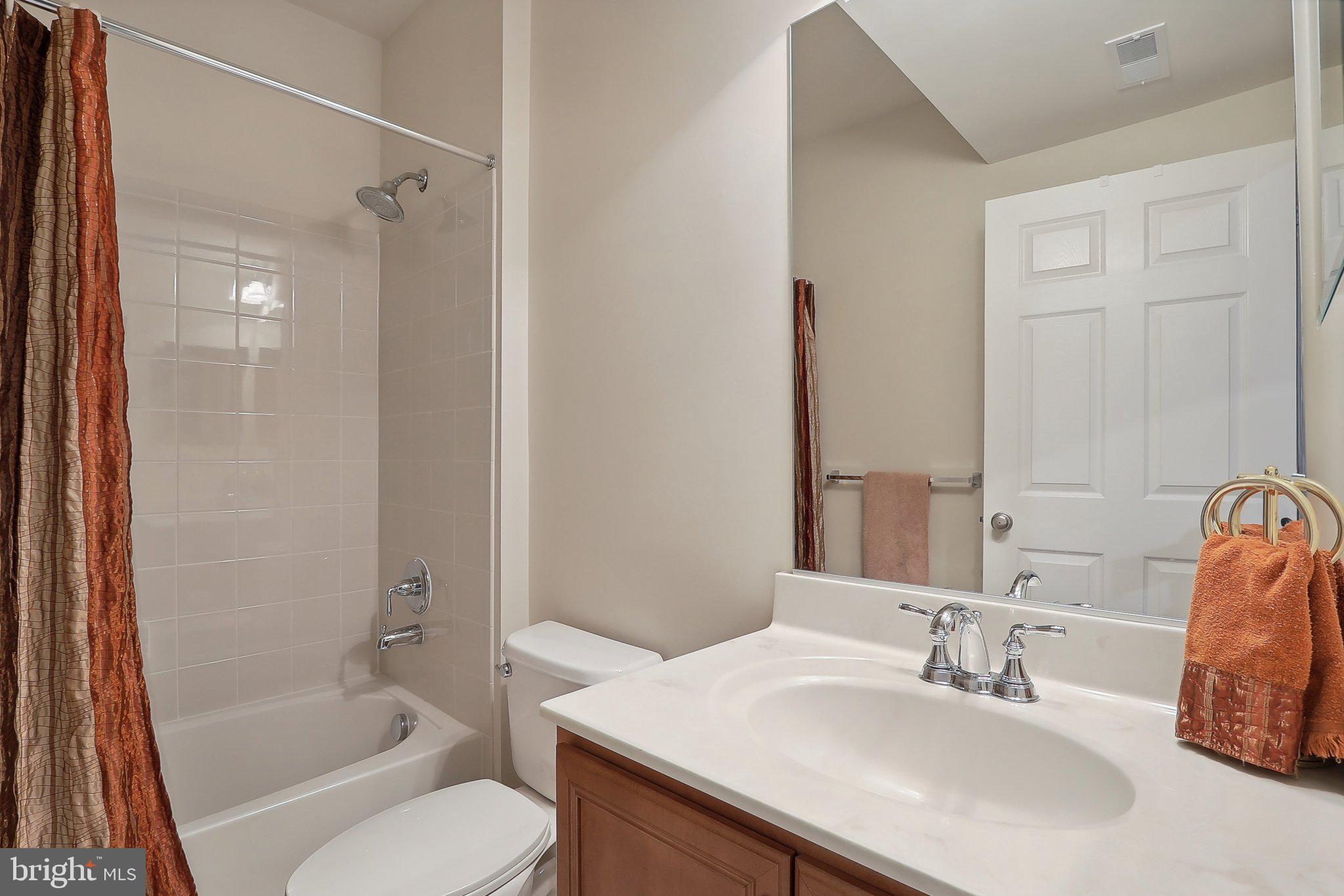 DOMINION VALLEY COUNTRY CLUB - Residential