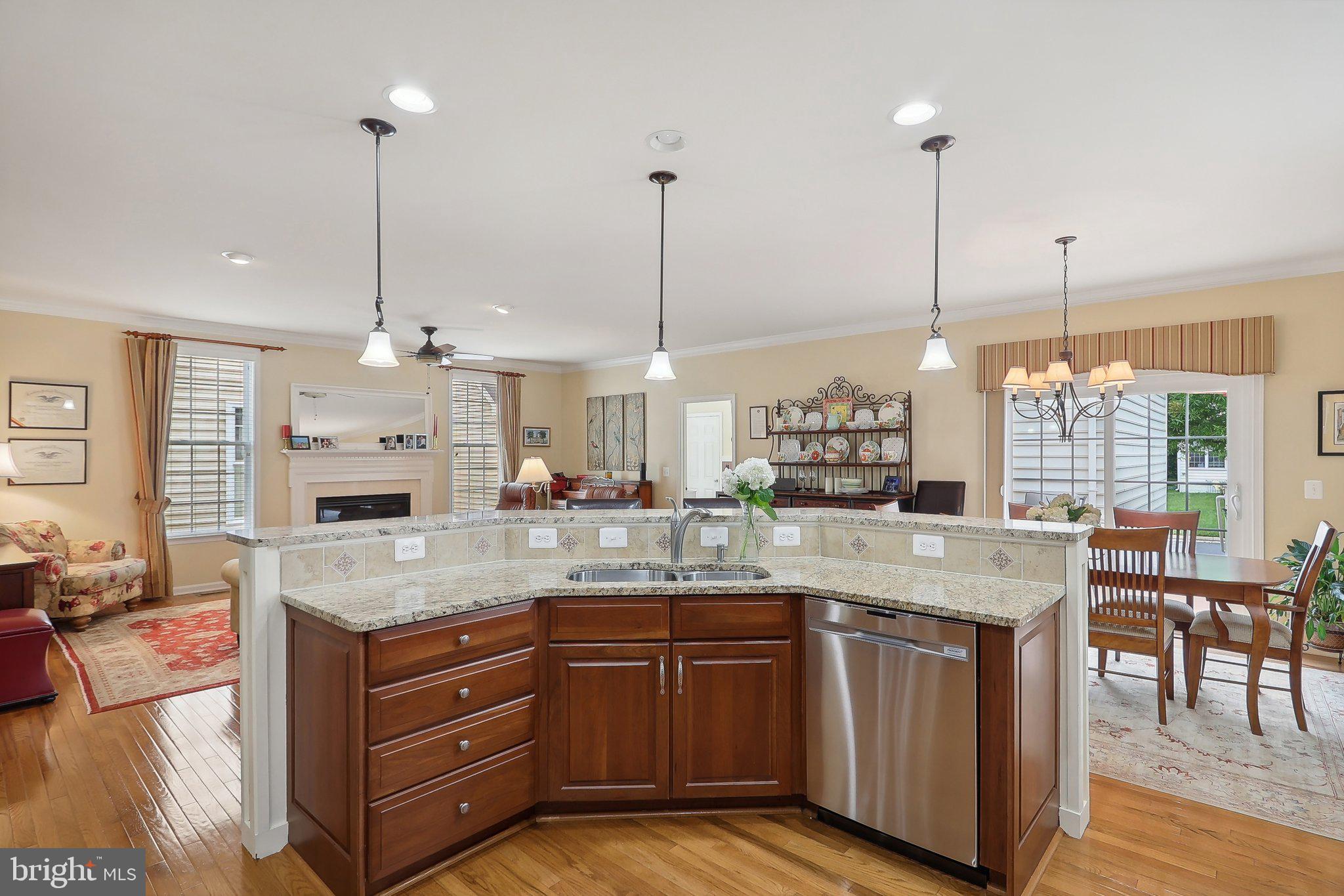 DOMINION VALLEY COUNTRY CLUB - Residential